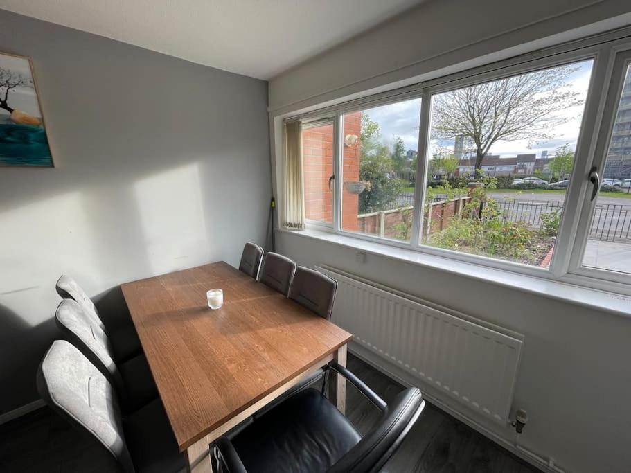 Holiday home Cosy 2-bed House In Ancoats Manchester! *