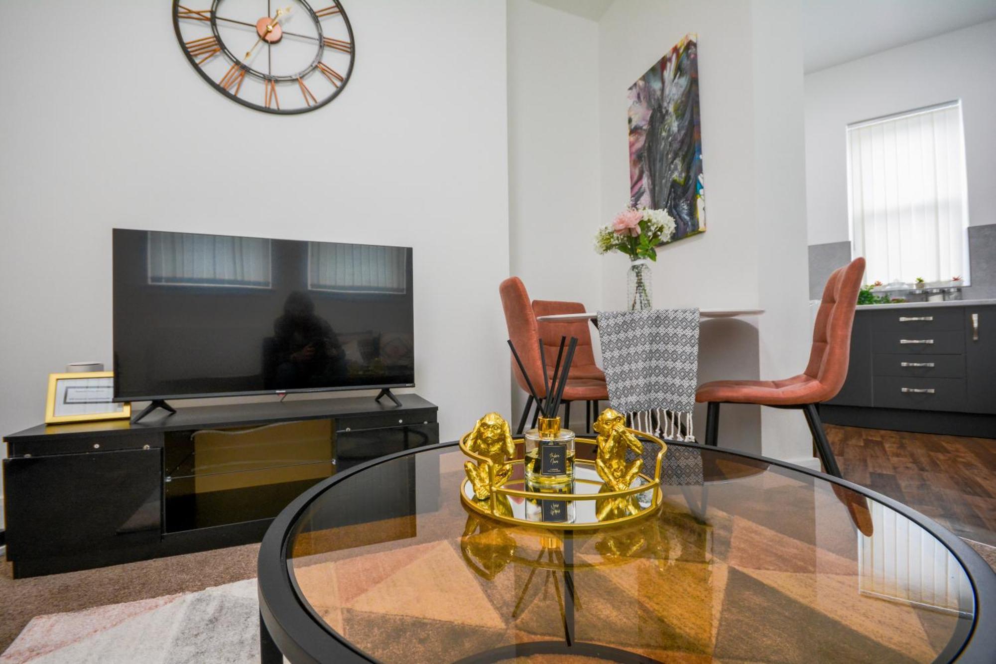 Apartment Stylish With Free Parking *
