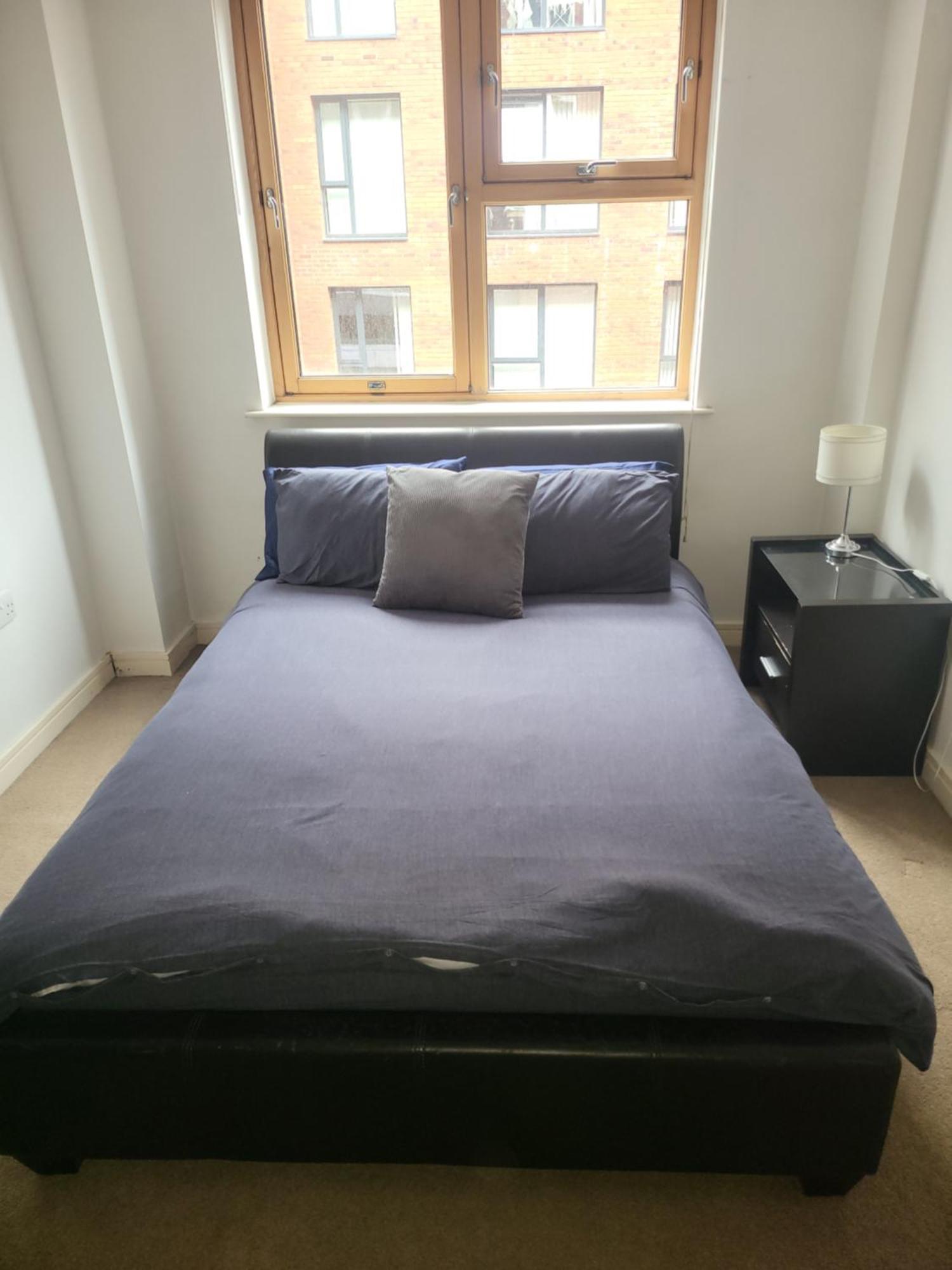 Apartment Awesome 1 Bedroom *