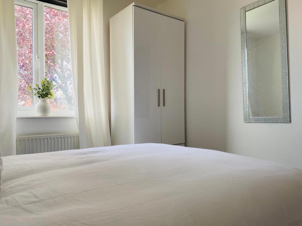 Homestay Modern, Stylish And Central Manchester