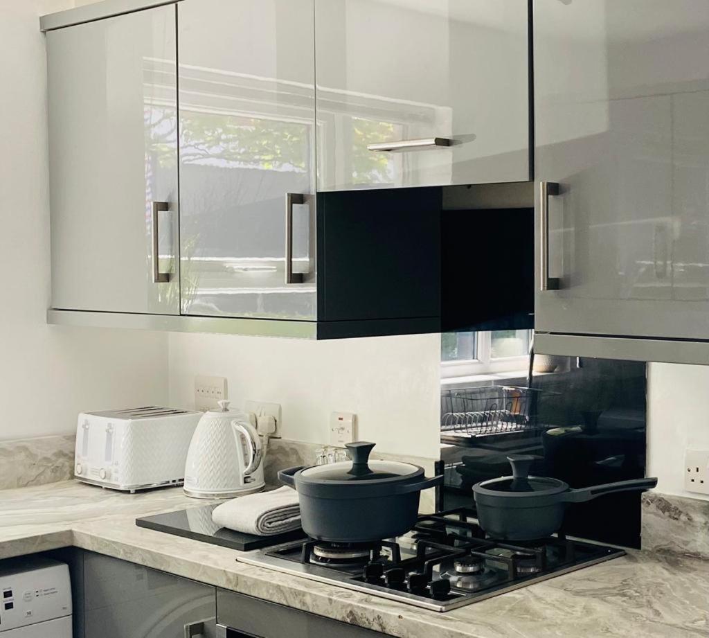 Modern, Stylish And Central