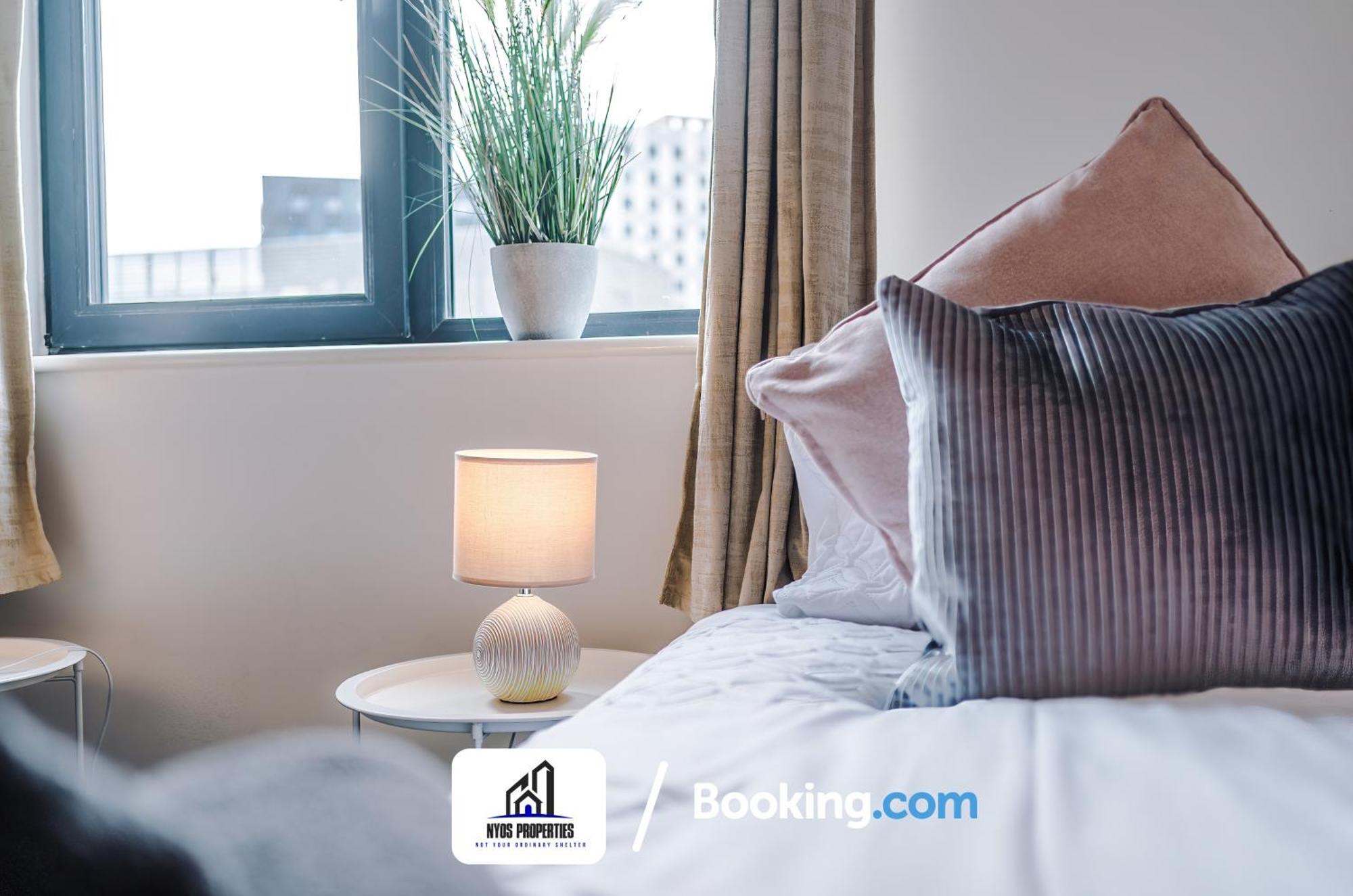 Media City Apt Sleeps8, 25 Percent Off For Monthly Stays, Business & Leisure * Manchester