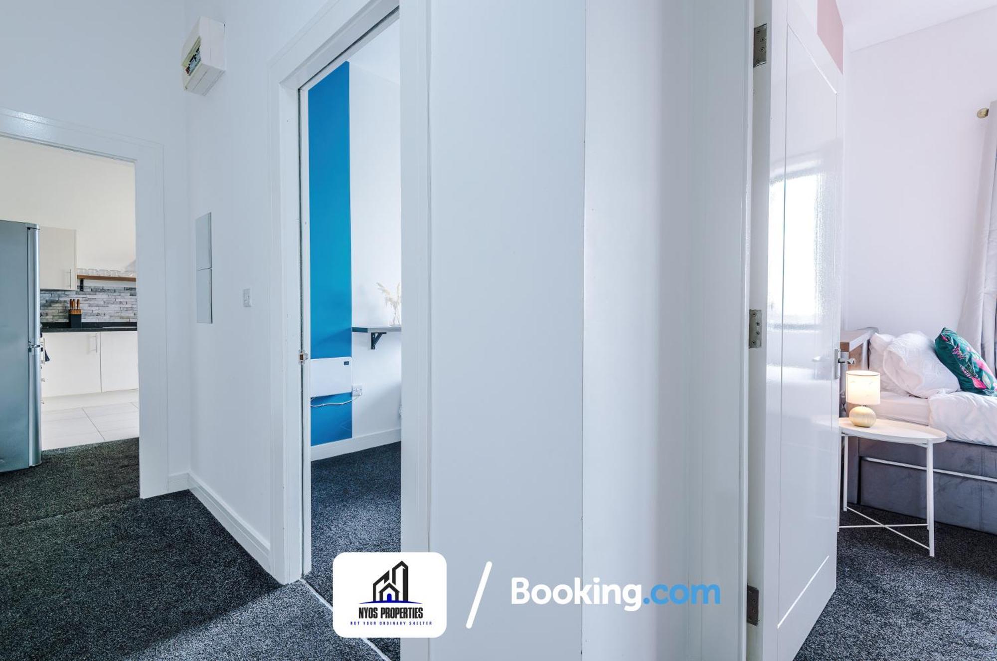 Last-minute Offer L Salford L United Kingdom L Nyos Short Lets & Serviced - Perfect For Business & Leisure Apartment *