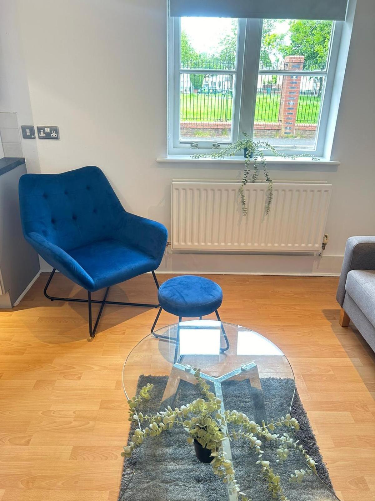 Spacious And Cosy Entire Flat