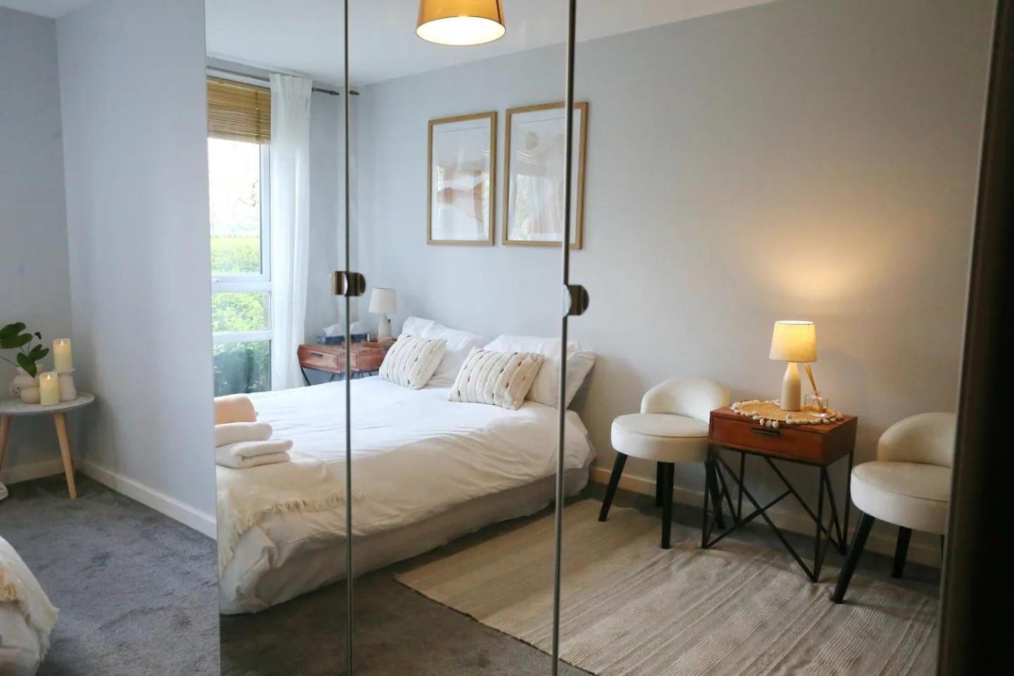 Apartment Pass The Keys Free Parking X2 Walk To Man *