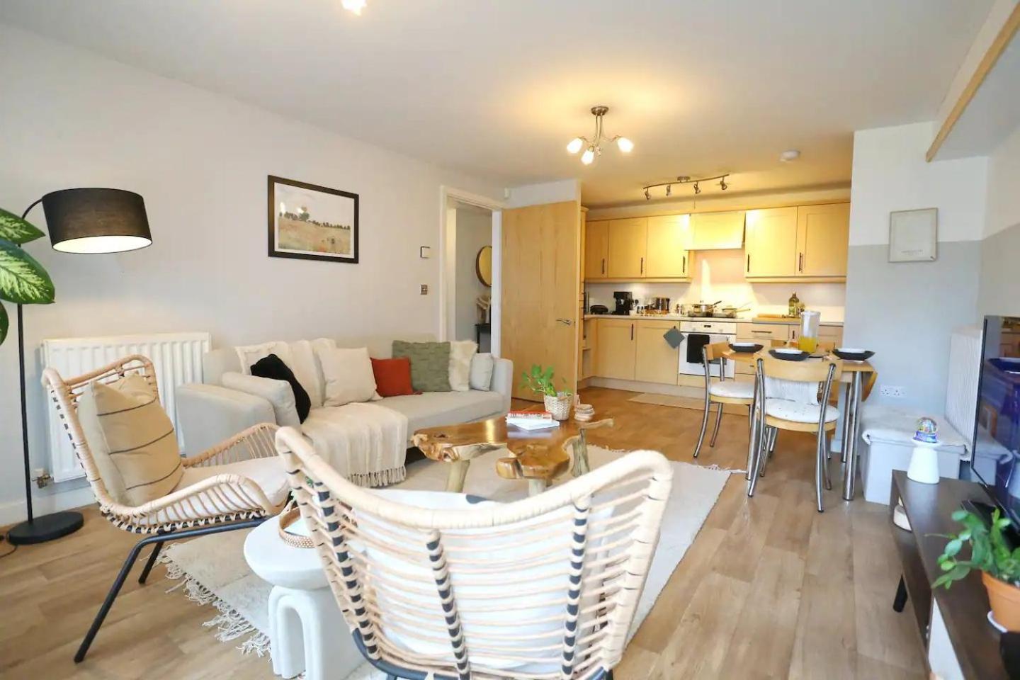 Pass The Keys Free Parking X2 Walk To Man Apartment *