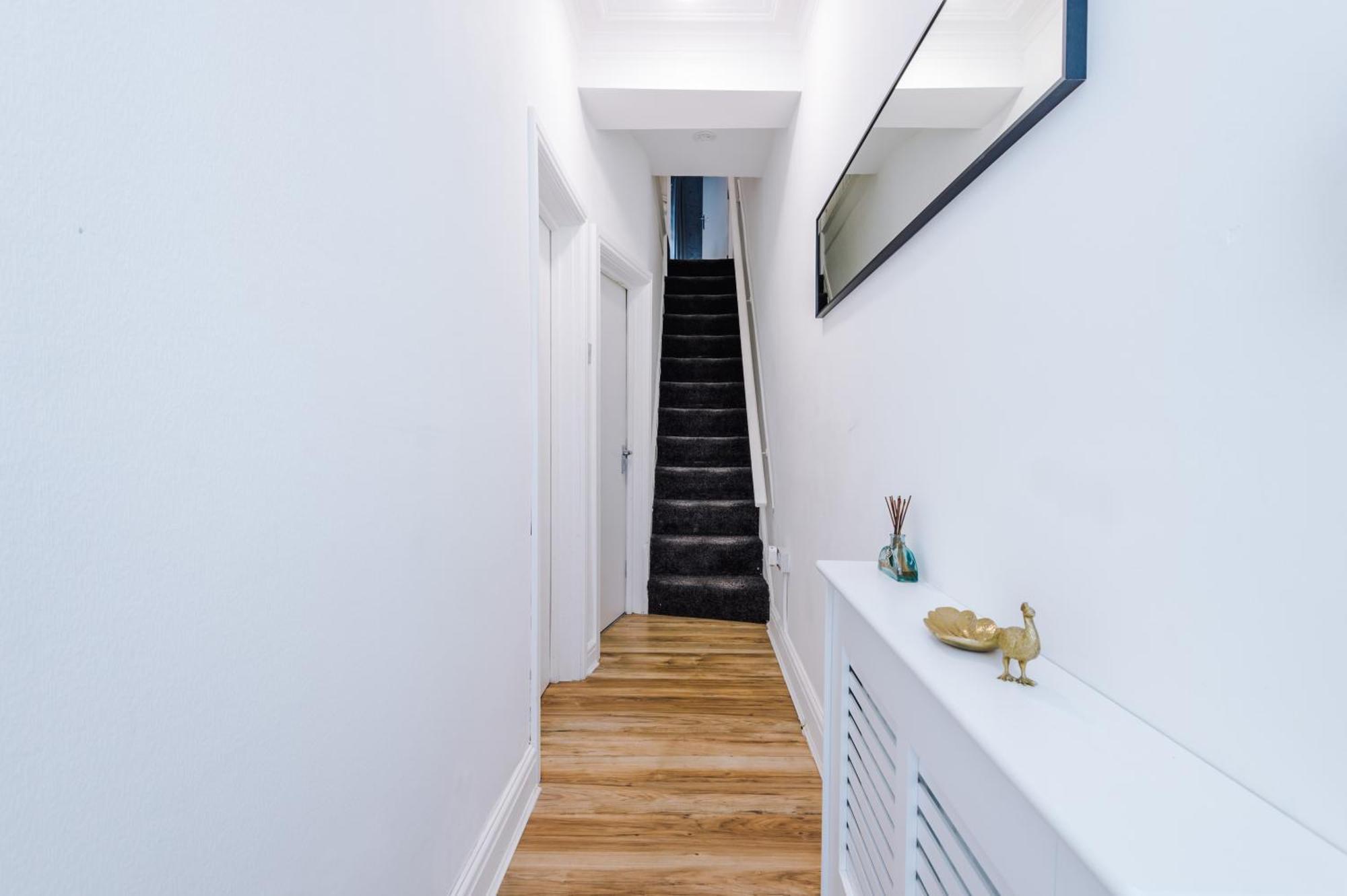 Holiday home 4 Bedroom Victorian House Manchester