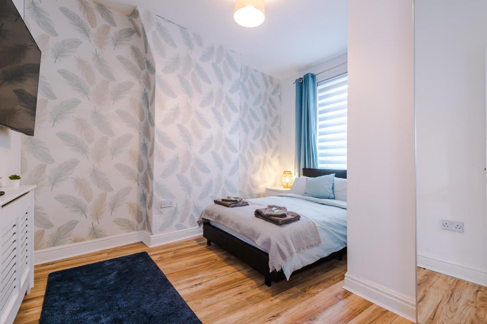 Holiday home 4 Bedroom Victorian House Manchester