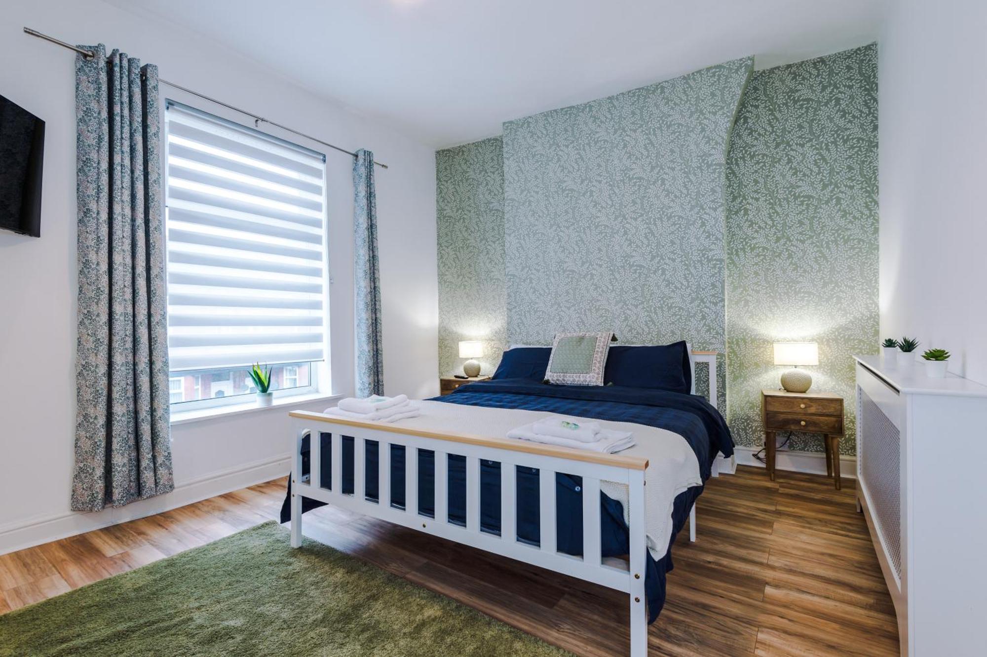 4 Bedroom Victorian House *