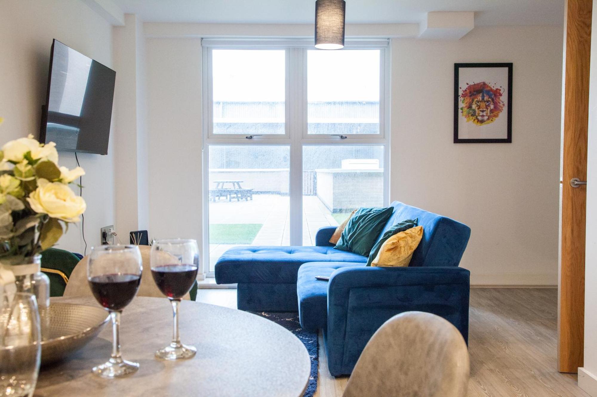 Luxury Lavish Duplex Apartment *