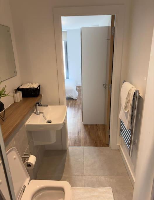 Your Private Oasis In Apartment Manchester