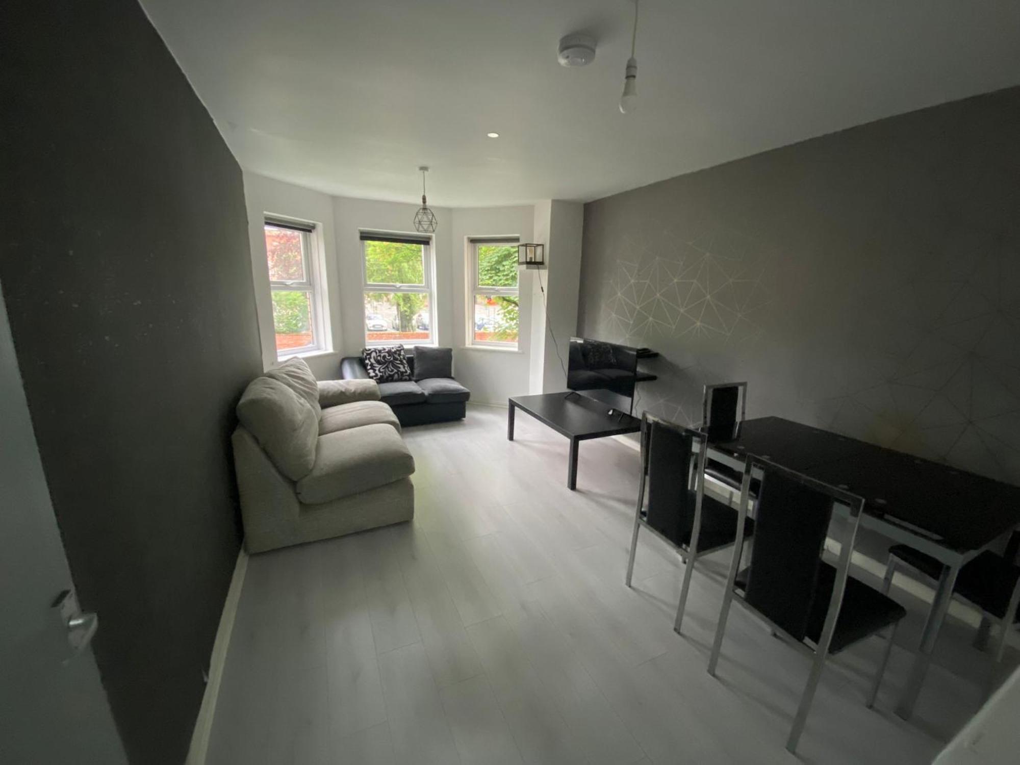 Charming1bed In Serene Historic Area Close To Town * Manchester