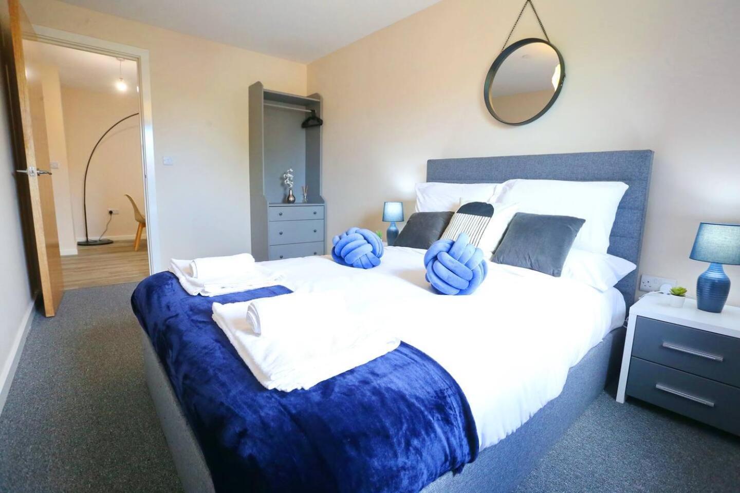 Pass The Keys Free Parking New Build Mins From Manc Old Traff * Manchester