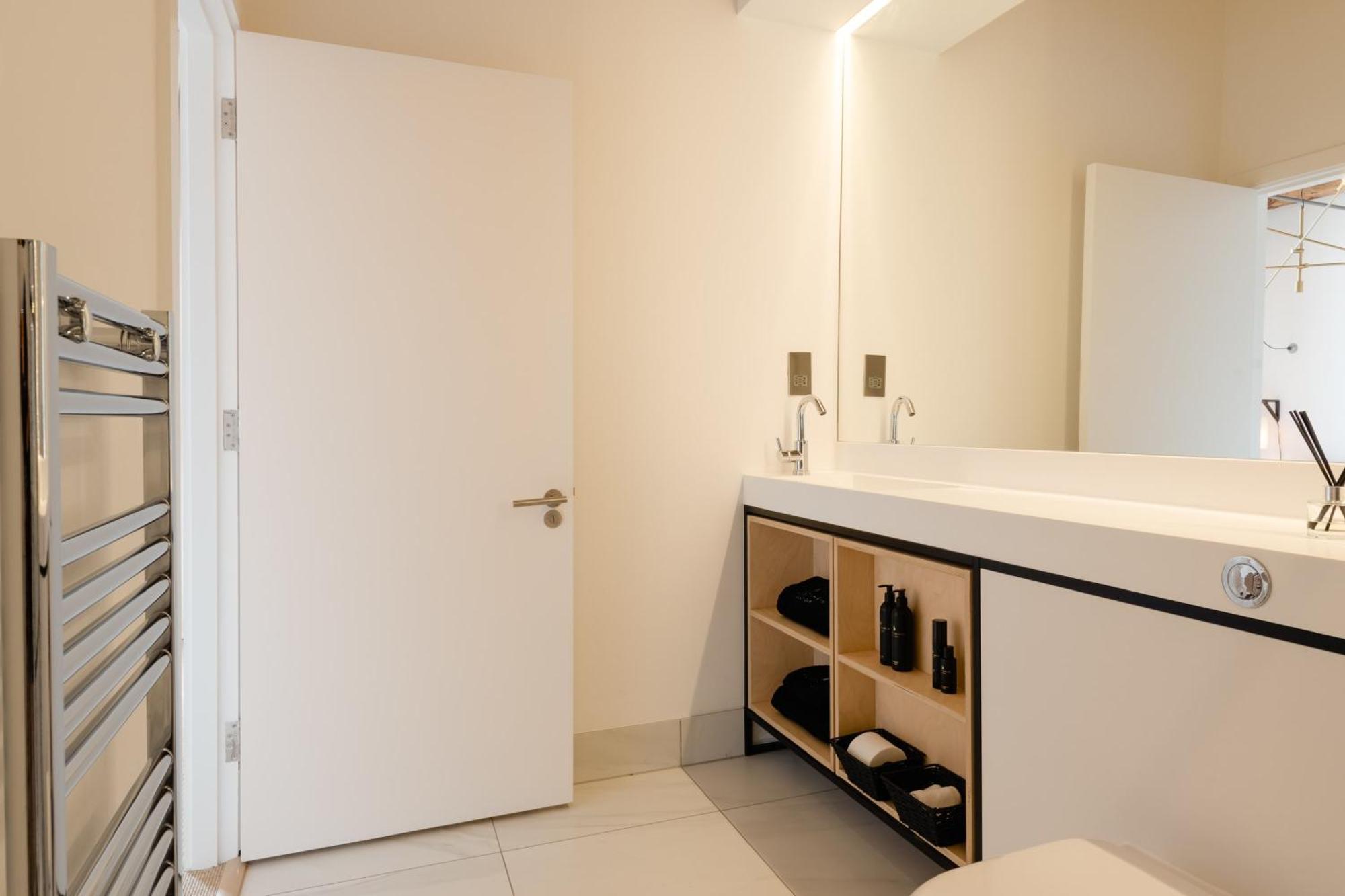 Africana By The Heim Residences Apartment Manchester