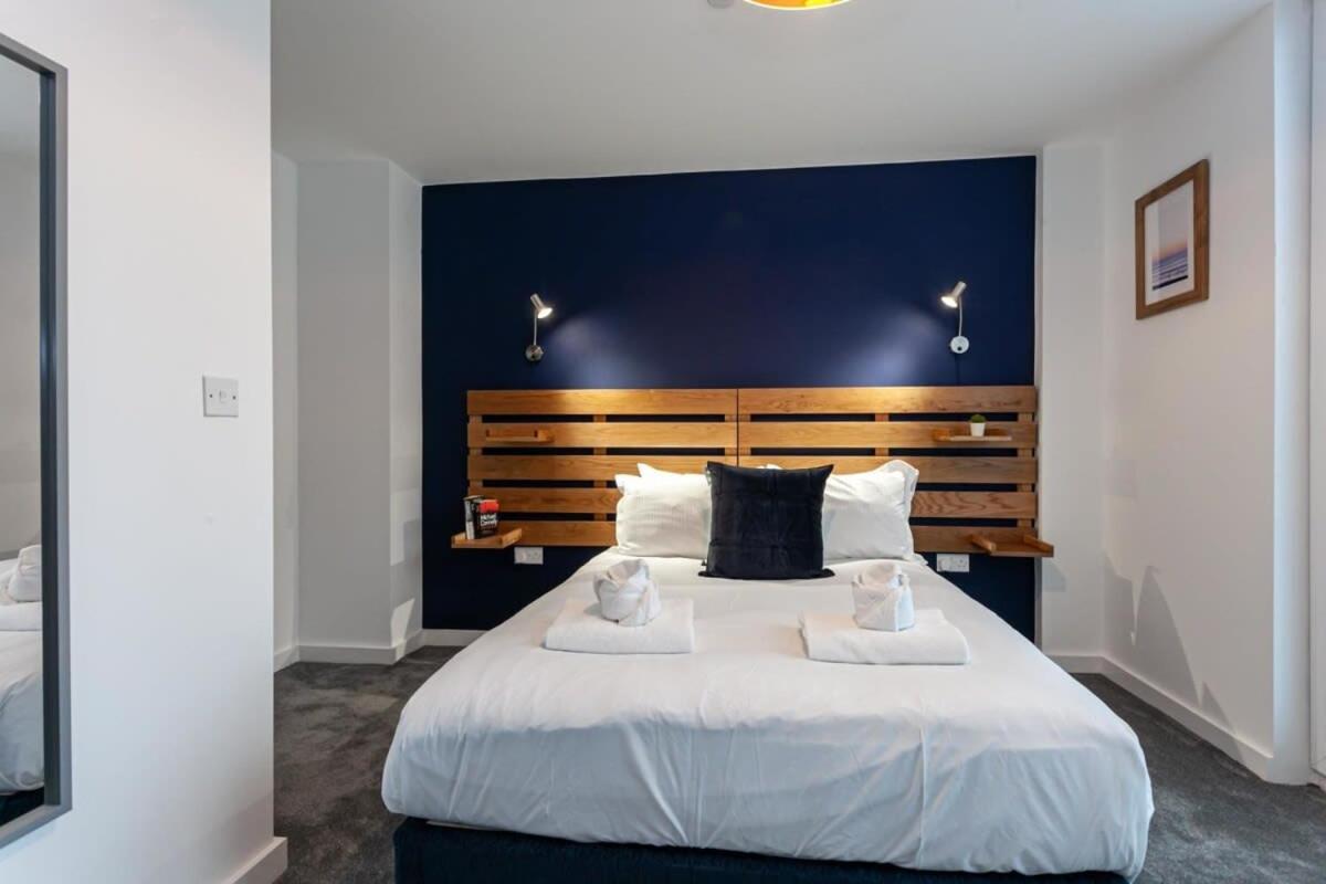 Apartment Superb 2 Bed Flat 5min To Old Trafford Stadium *