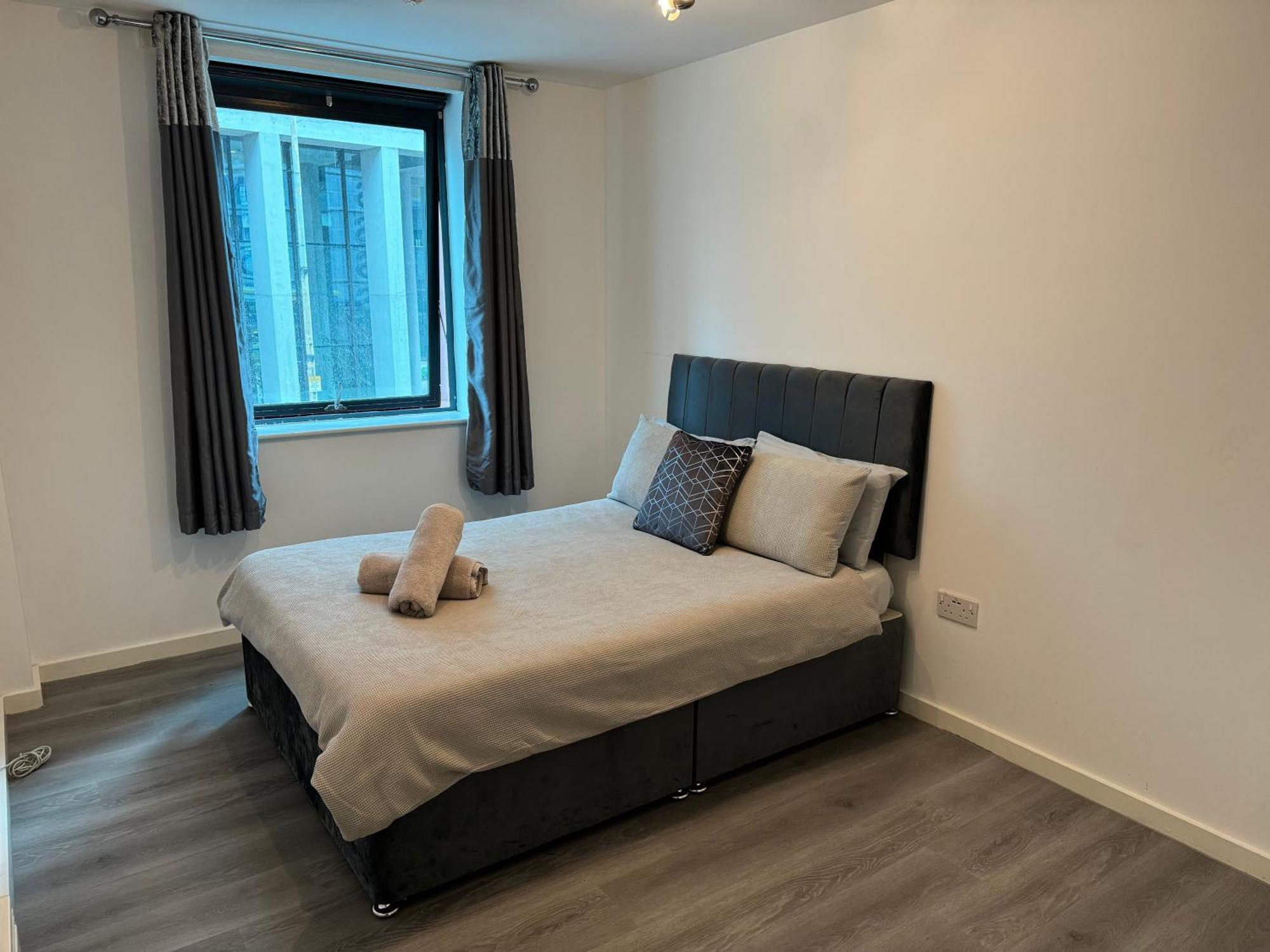 Apartment Modern Smart 2 Bedroom Manchester