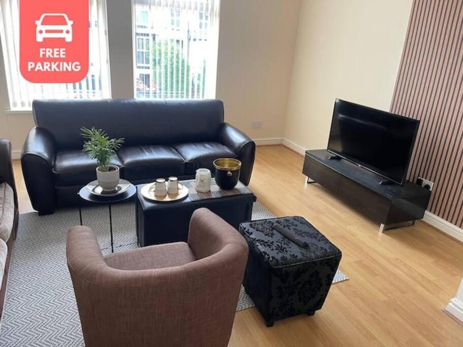 Apartment Stylish Large 3 Bedroom In Manchester