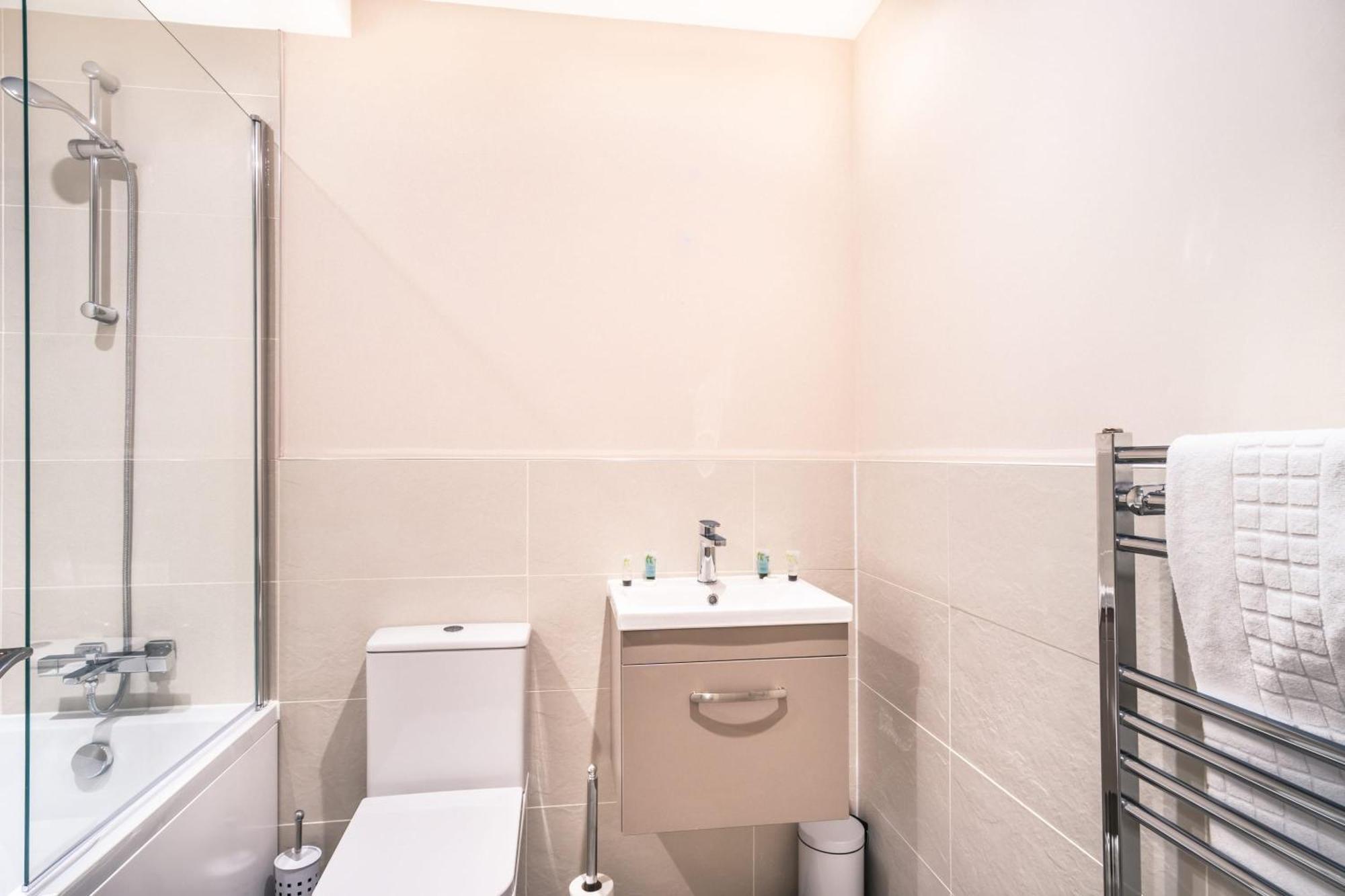 Fantastic 2 Bedroom Apartment