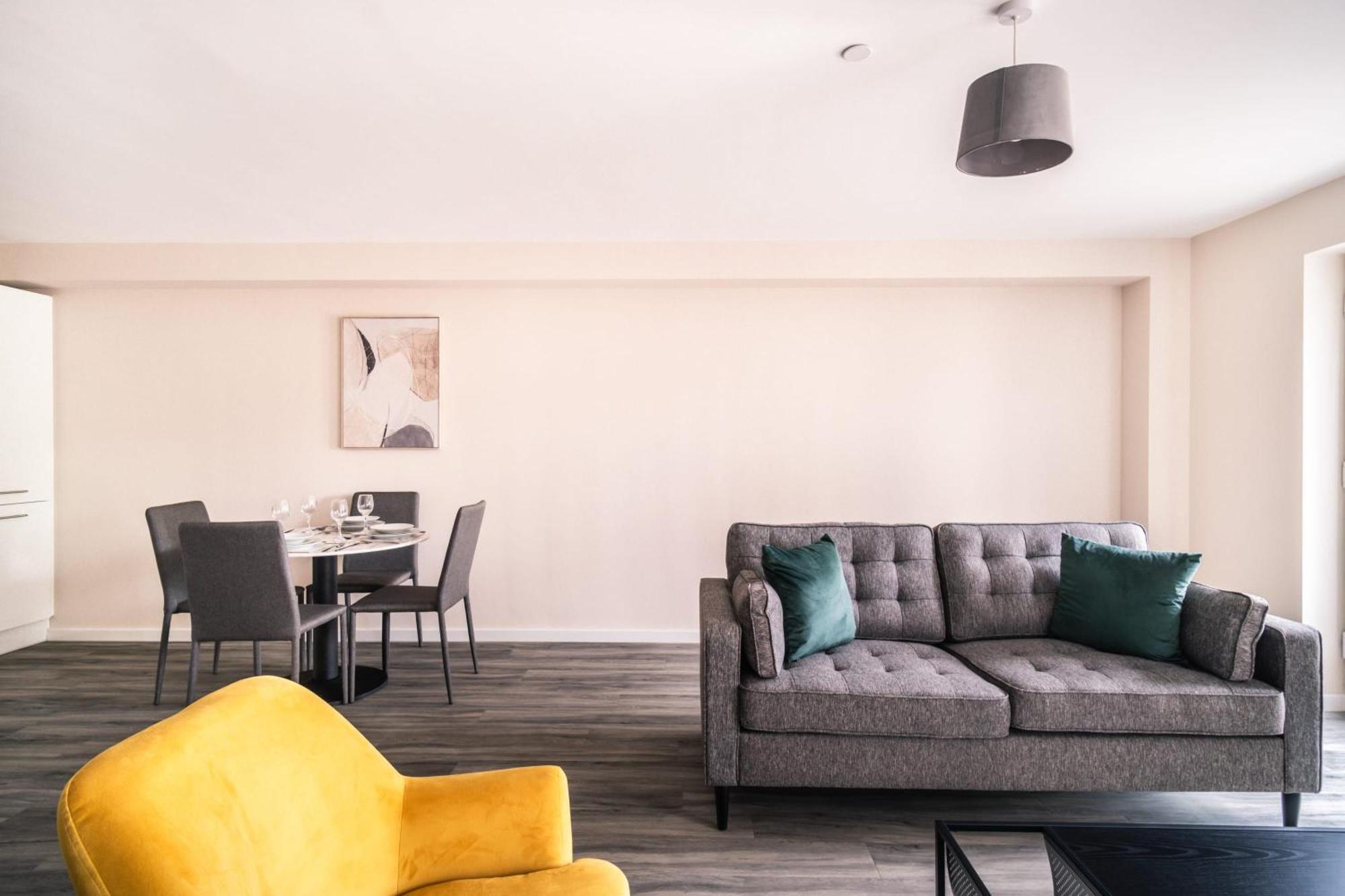 Lovely 2 Bedroom