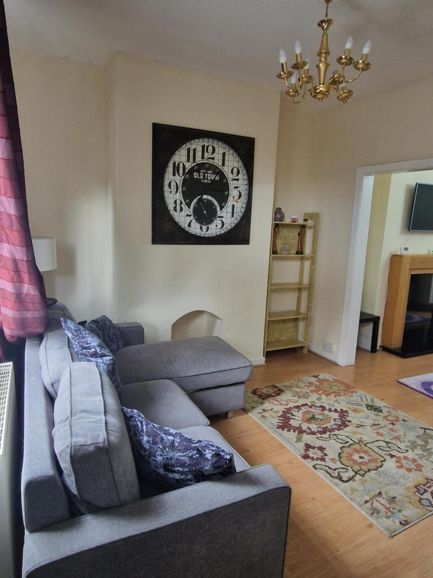 Olive House Apartment