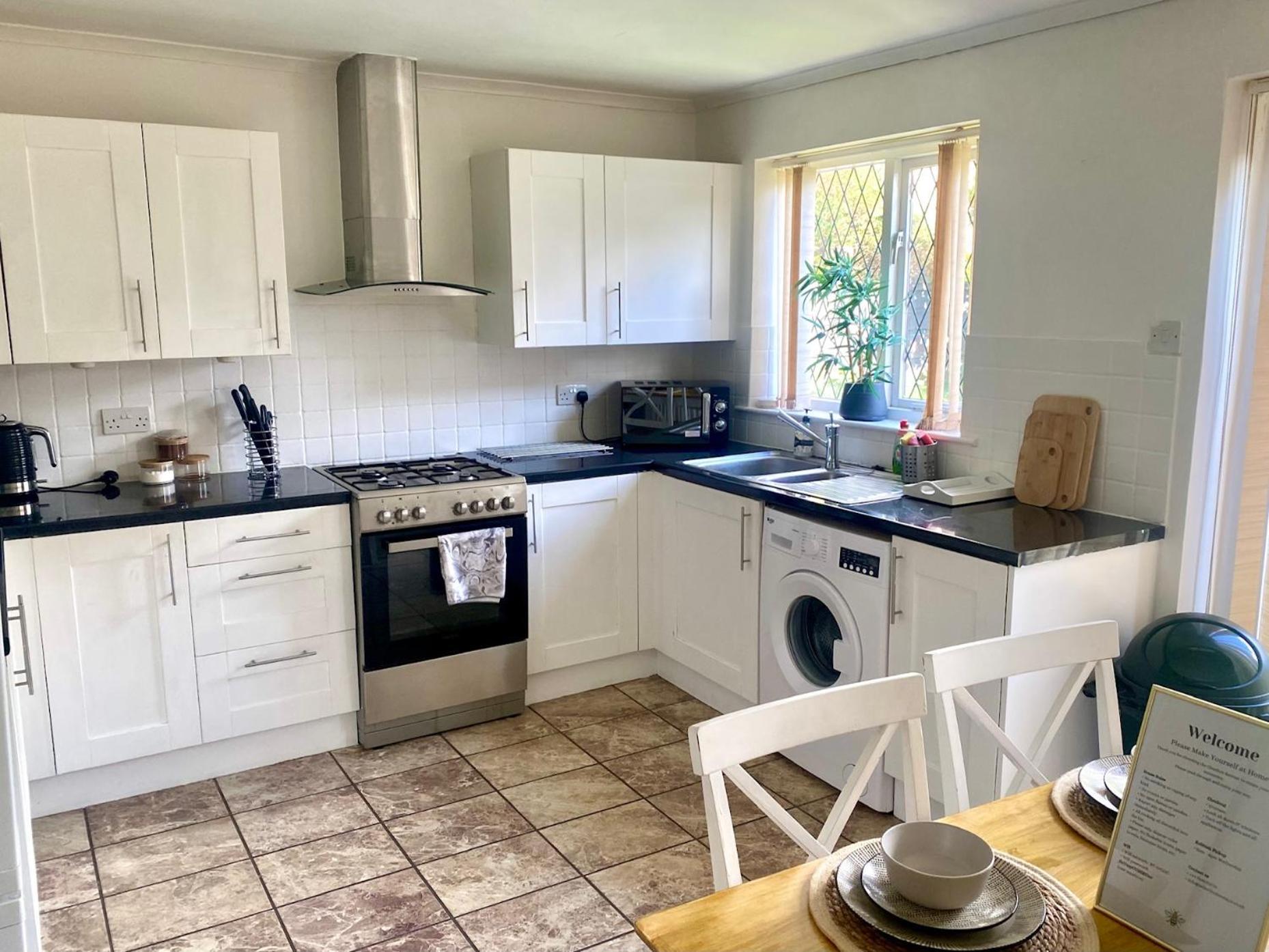 The Chorlton Retreat - Double Bedroom, Free Parking *