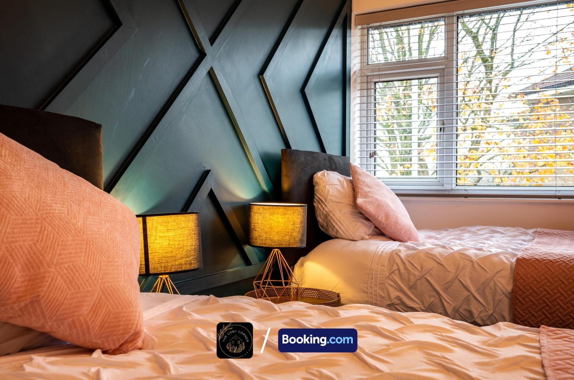 Cosy Corner: 3-bedroom House With Garden And Free Parking *