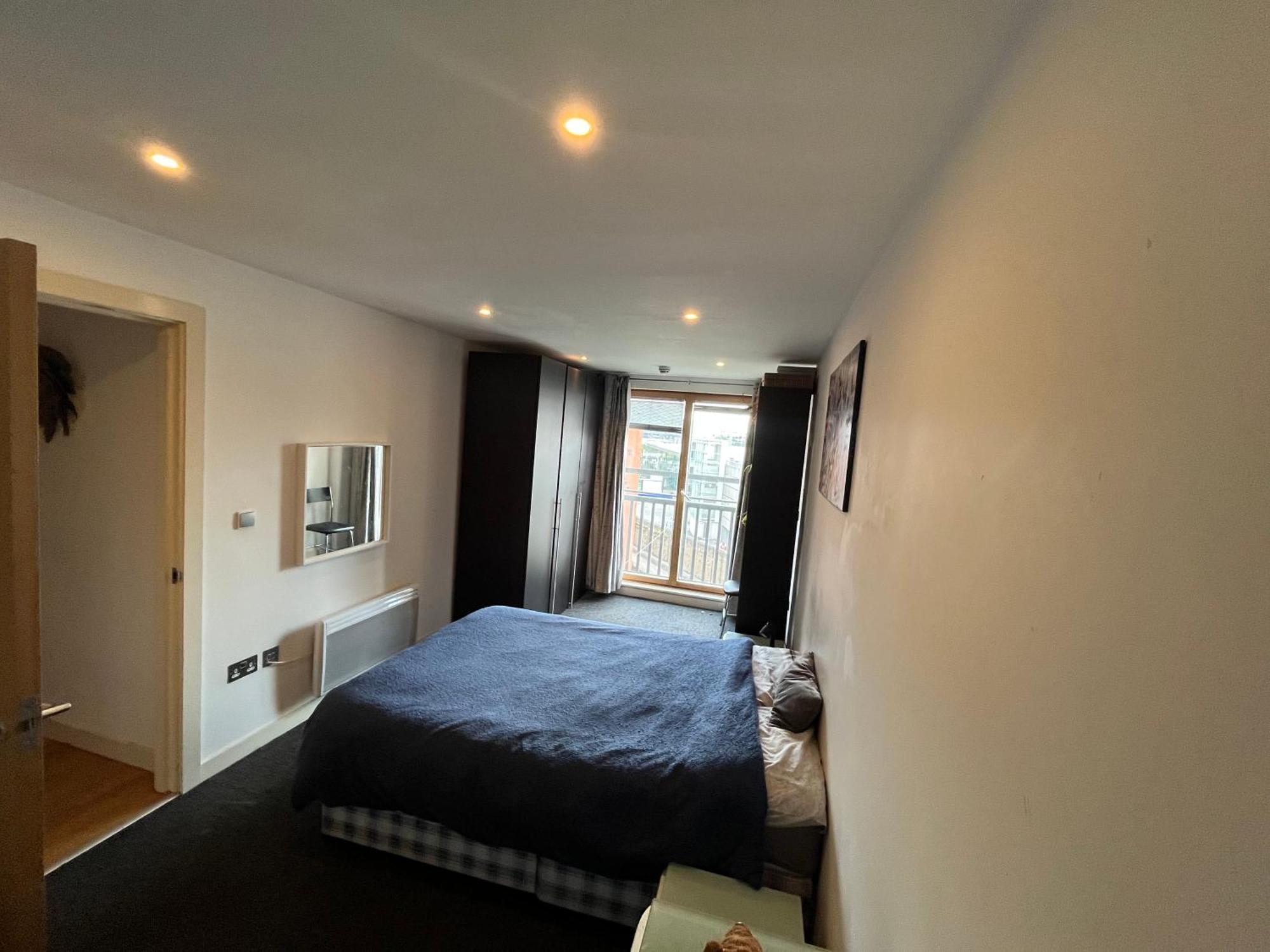 Cosy Central 2 Bed Apartment *