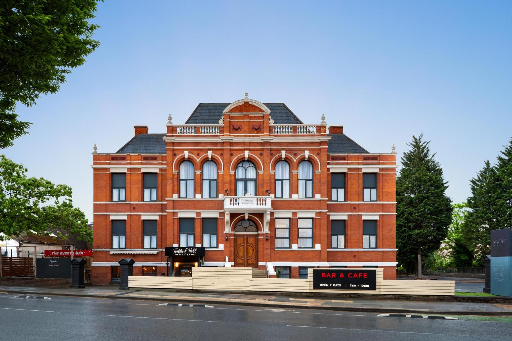 Hotel Trafford Hall Manchester, Trademark Collection By Wyndham 3*