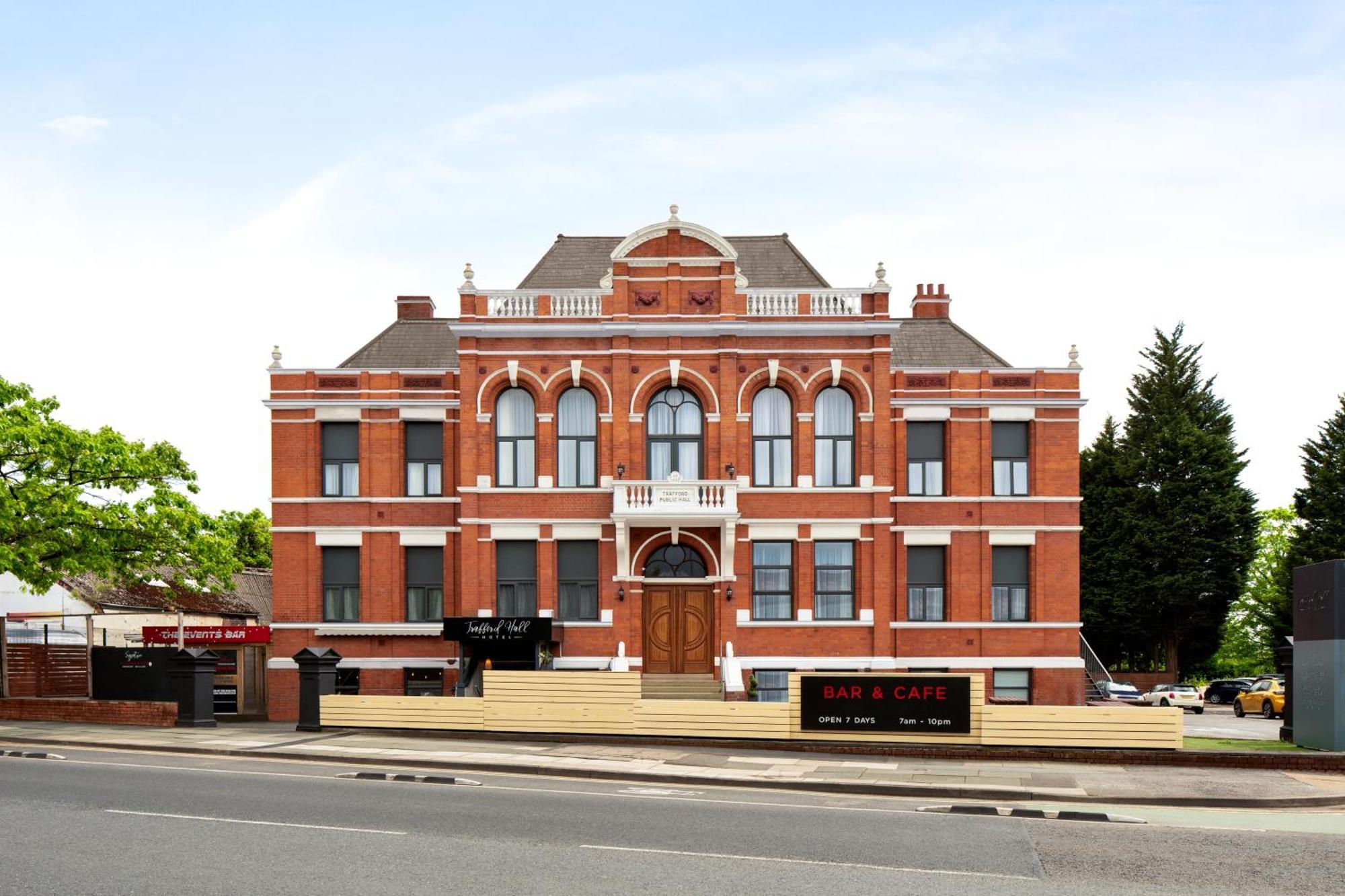 Hotel Trafford Hall Manchester, Trademark Collection By Wyndham