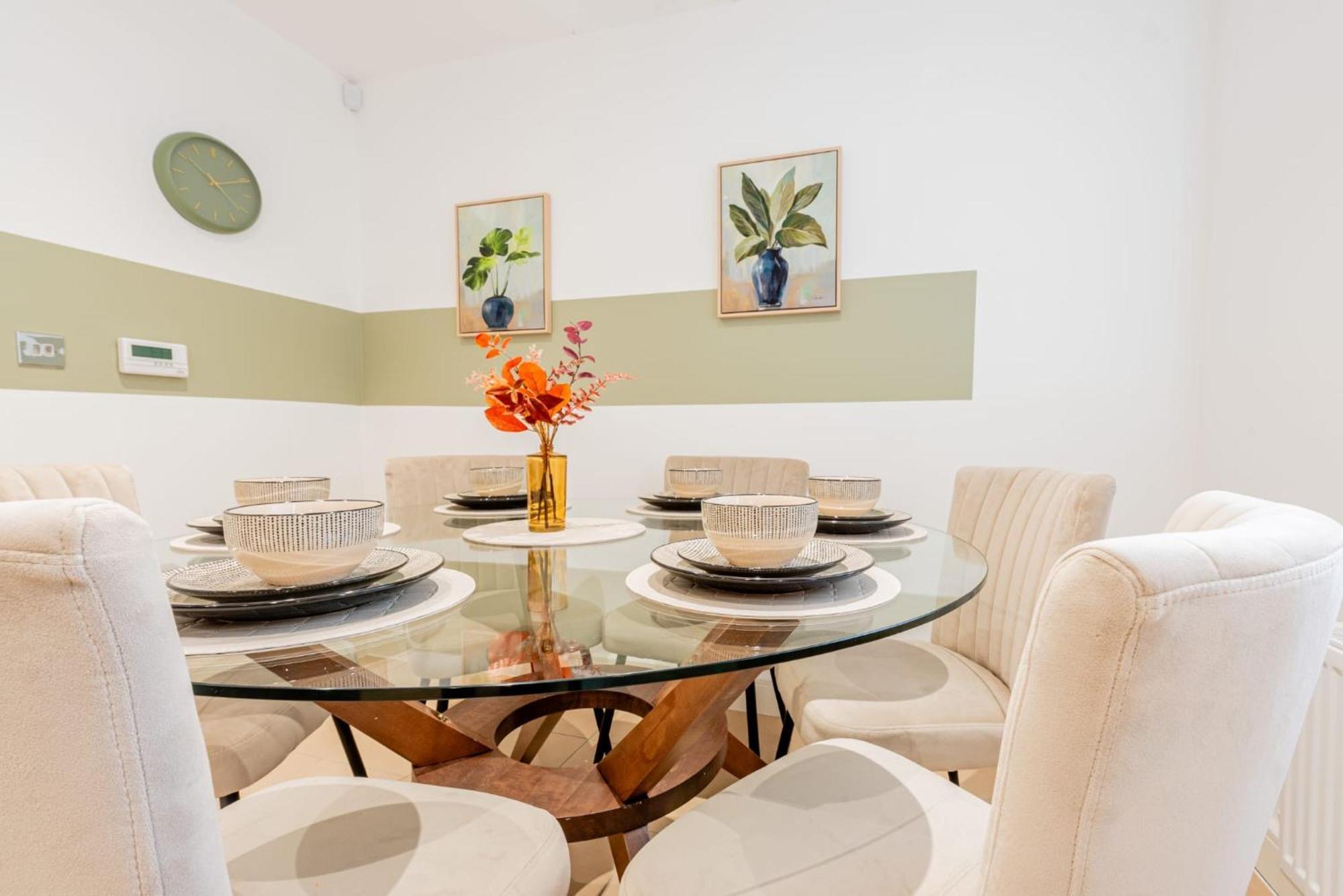 The Etihad Exquisite Holiday home Manchester