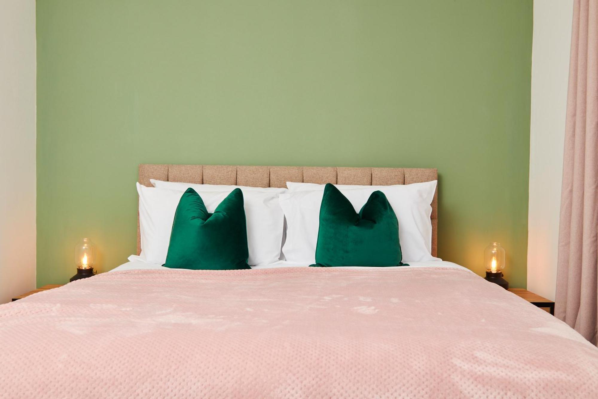 Purestay Manchester: 5-bedroom Business Haven
