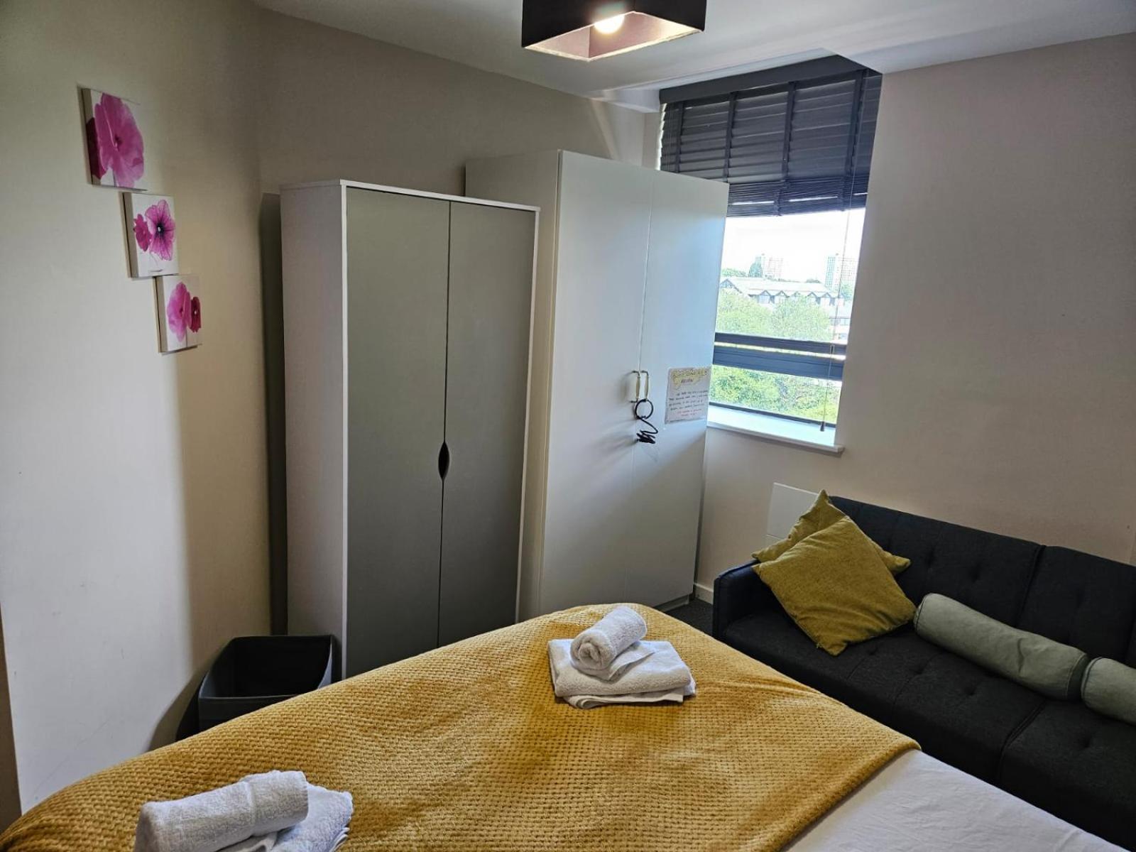 Holiday Home Apartment Manchester