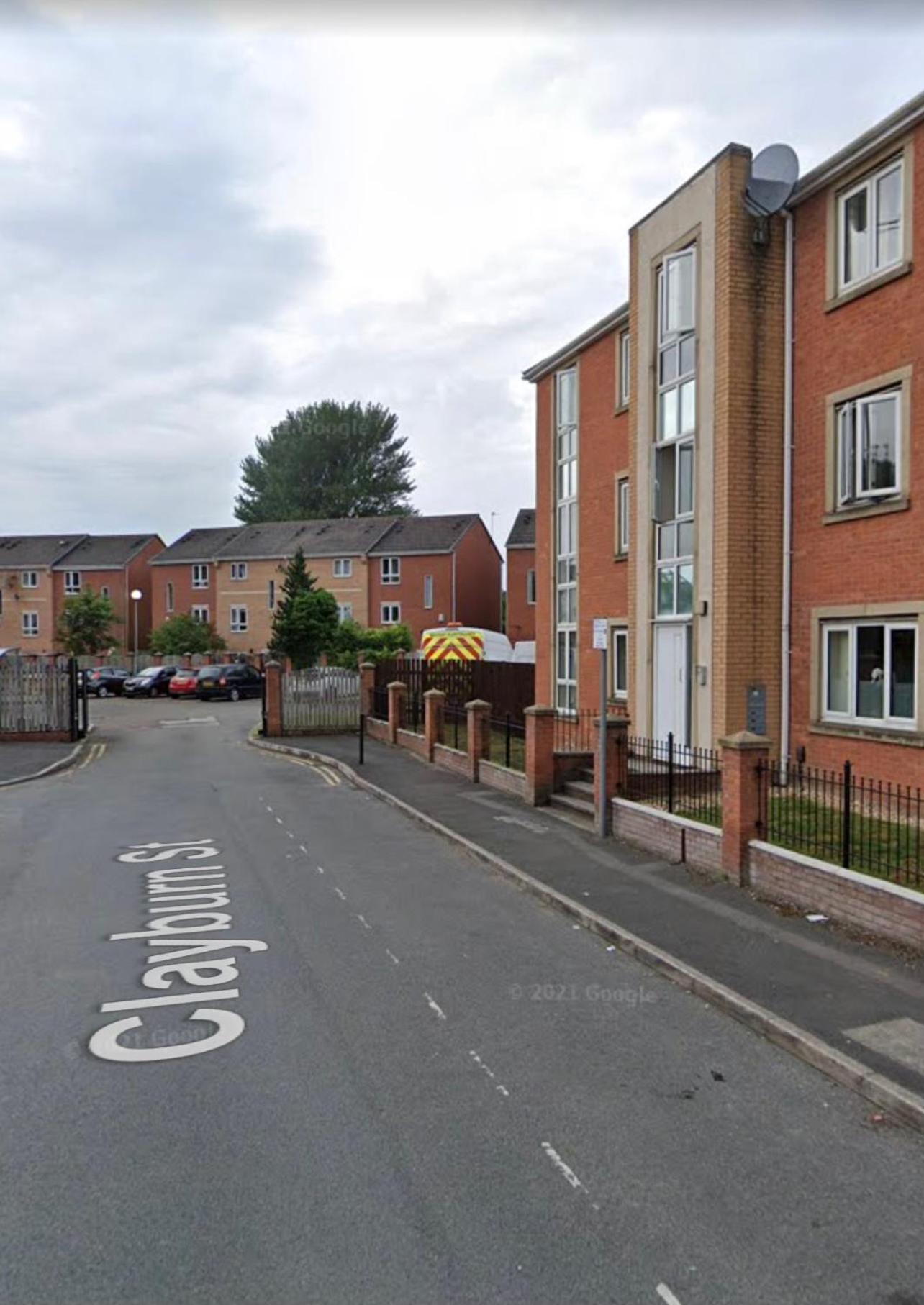 Lovely Modern 2 Bed Flat With Parking, Close To Centre Apartment