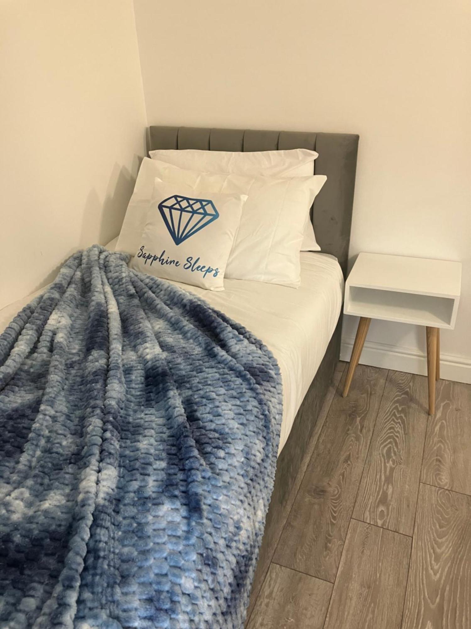 Cute, Comfortable & Classy Apartment Manchester
