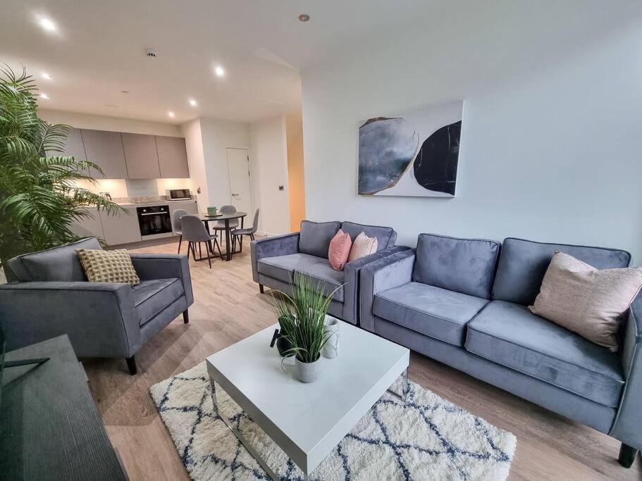 Holiday home Stunning 4-bedroom Townhouse With Free Parking Manchester