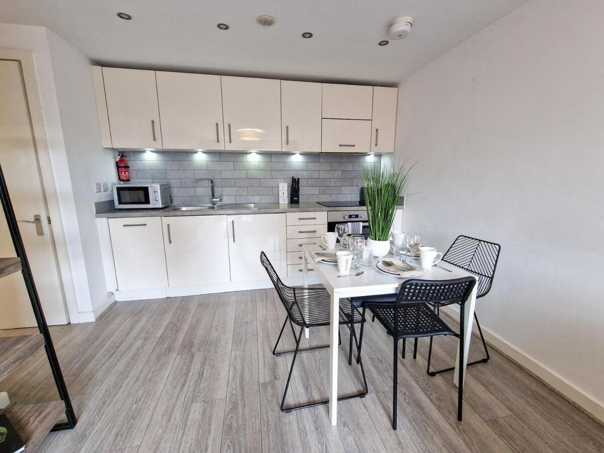 2 Bed Ancoats Centre Flat By Superhost *