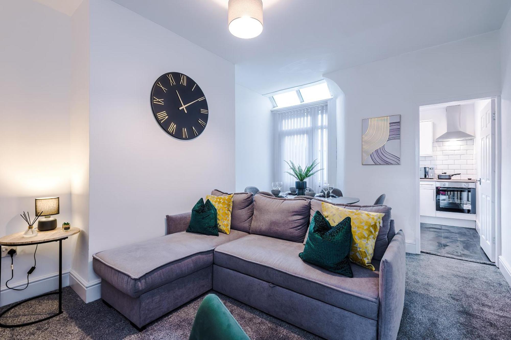 Sleek And Stylish 3 Bedroom Holiday home