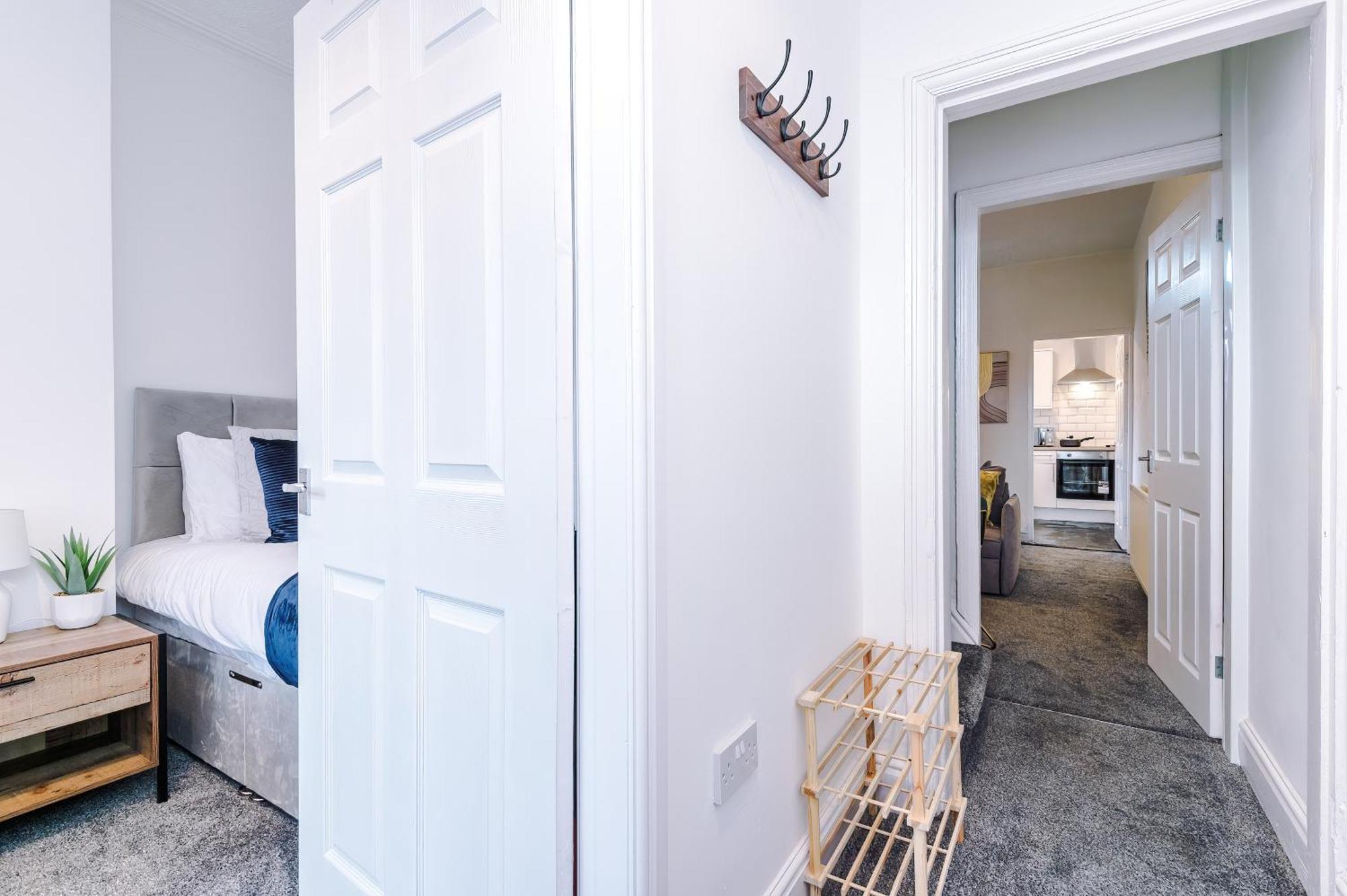 Sleek And Stylish 3 Bedroom Holiday home *