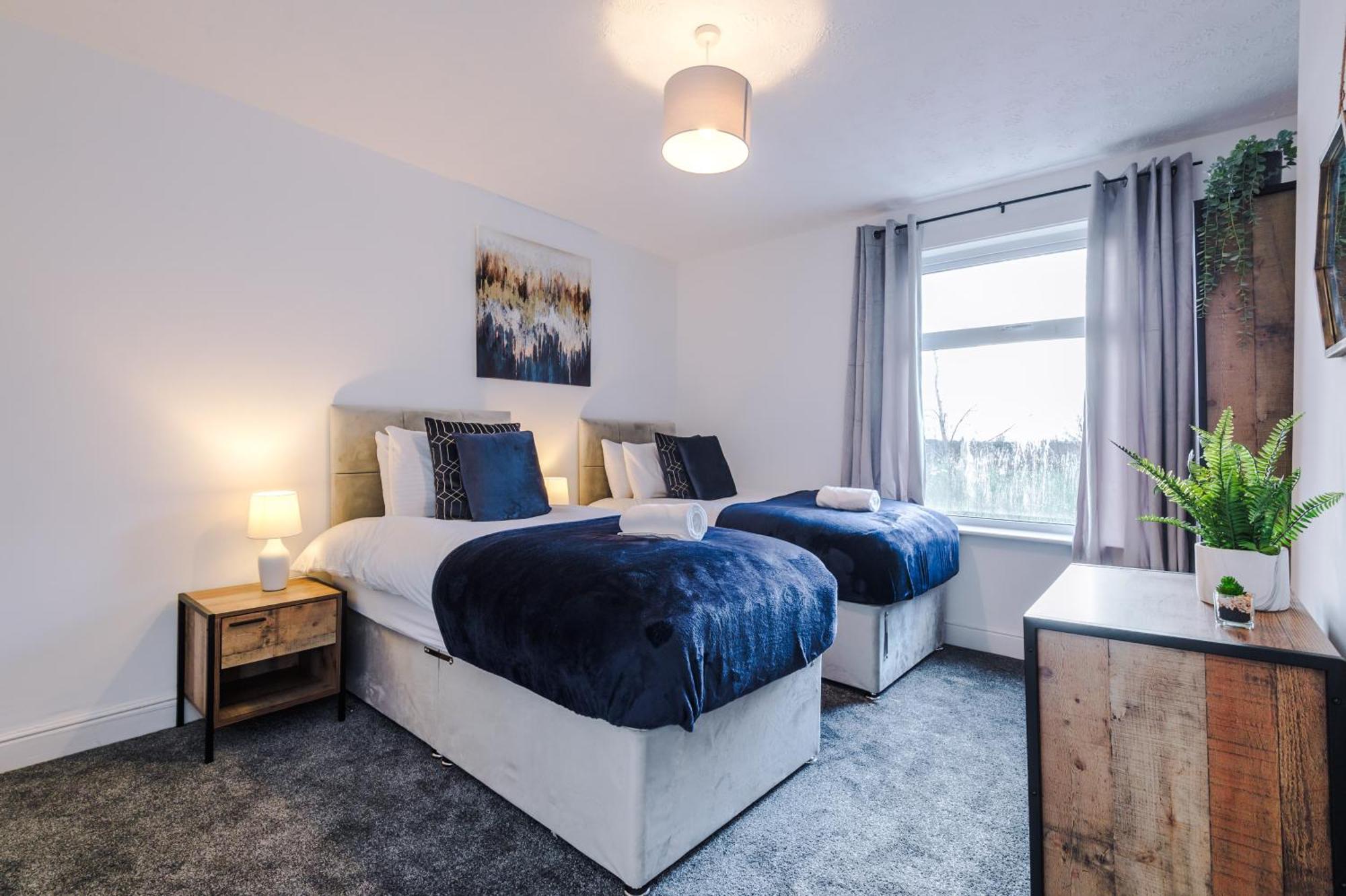 Sleek And Stylish 3 Bedroom Holiday home *