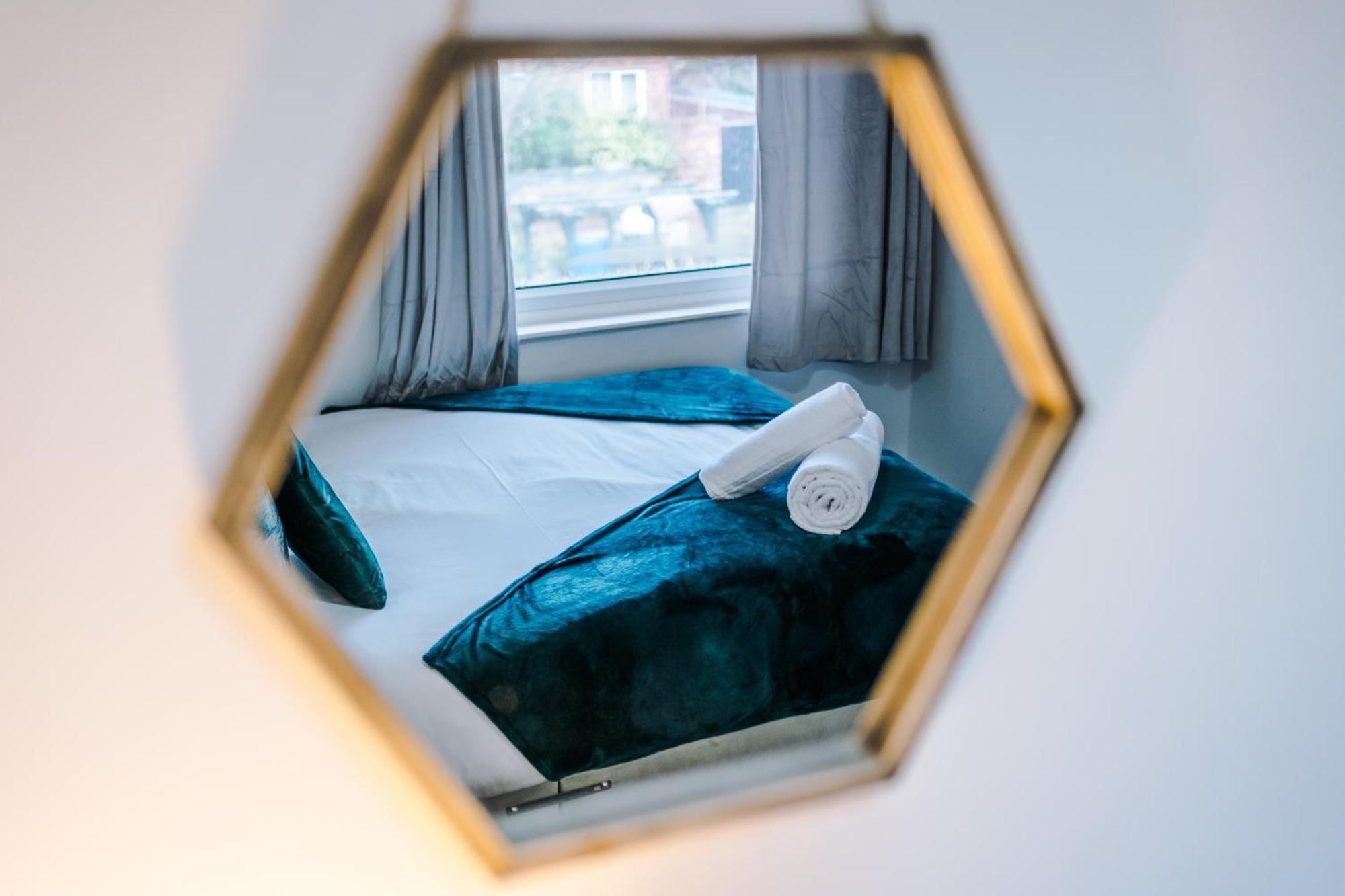 Holiday home Sleek And Stylish 3 Bedroom Manchester