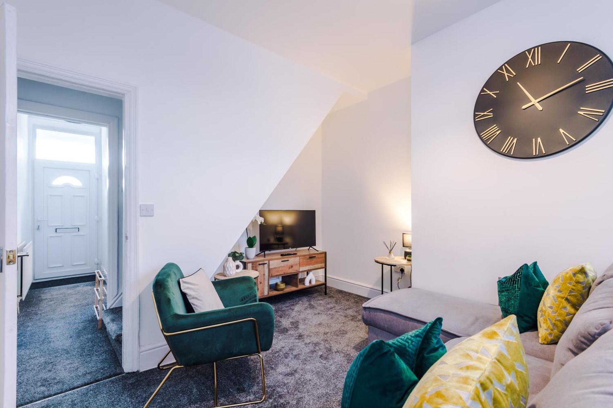 Sleek And Stylish 3 Bedroom Holiday home