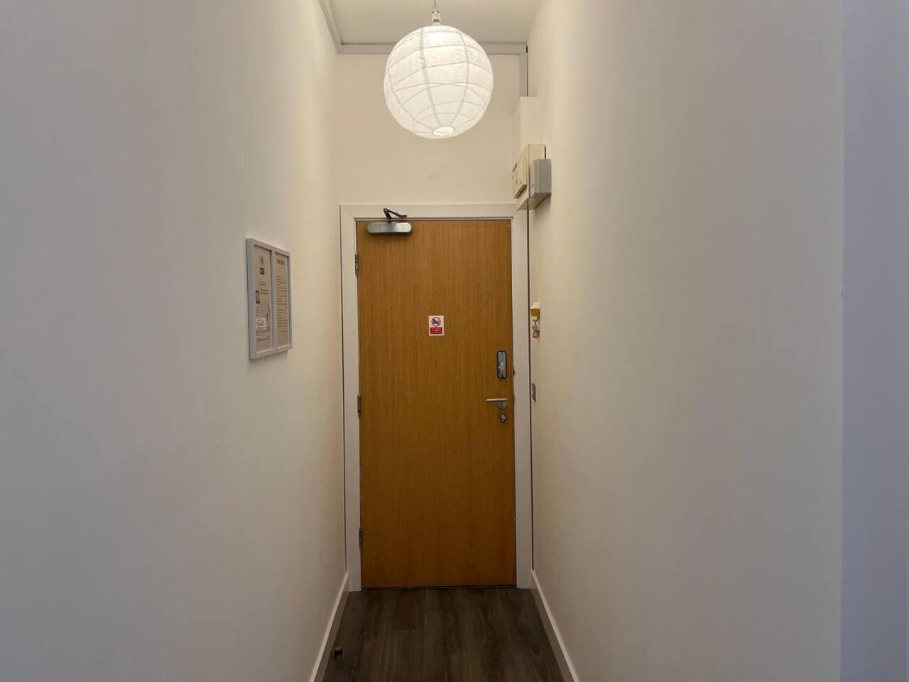 Lovely 2-bed In *