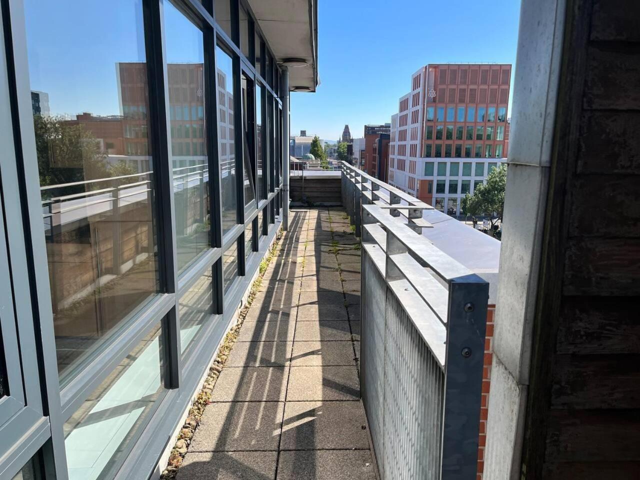 Apartment Lovely 2-bed In Manchester