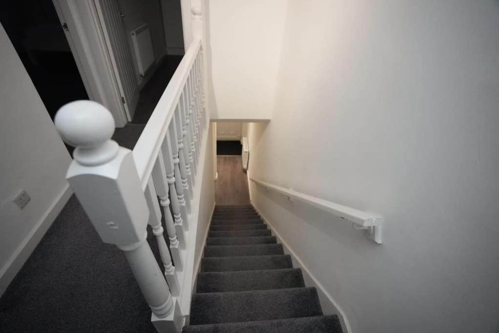 Apartment Your Manga House Near Coop Live Ethihad Manchester