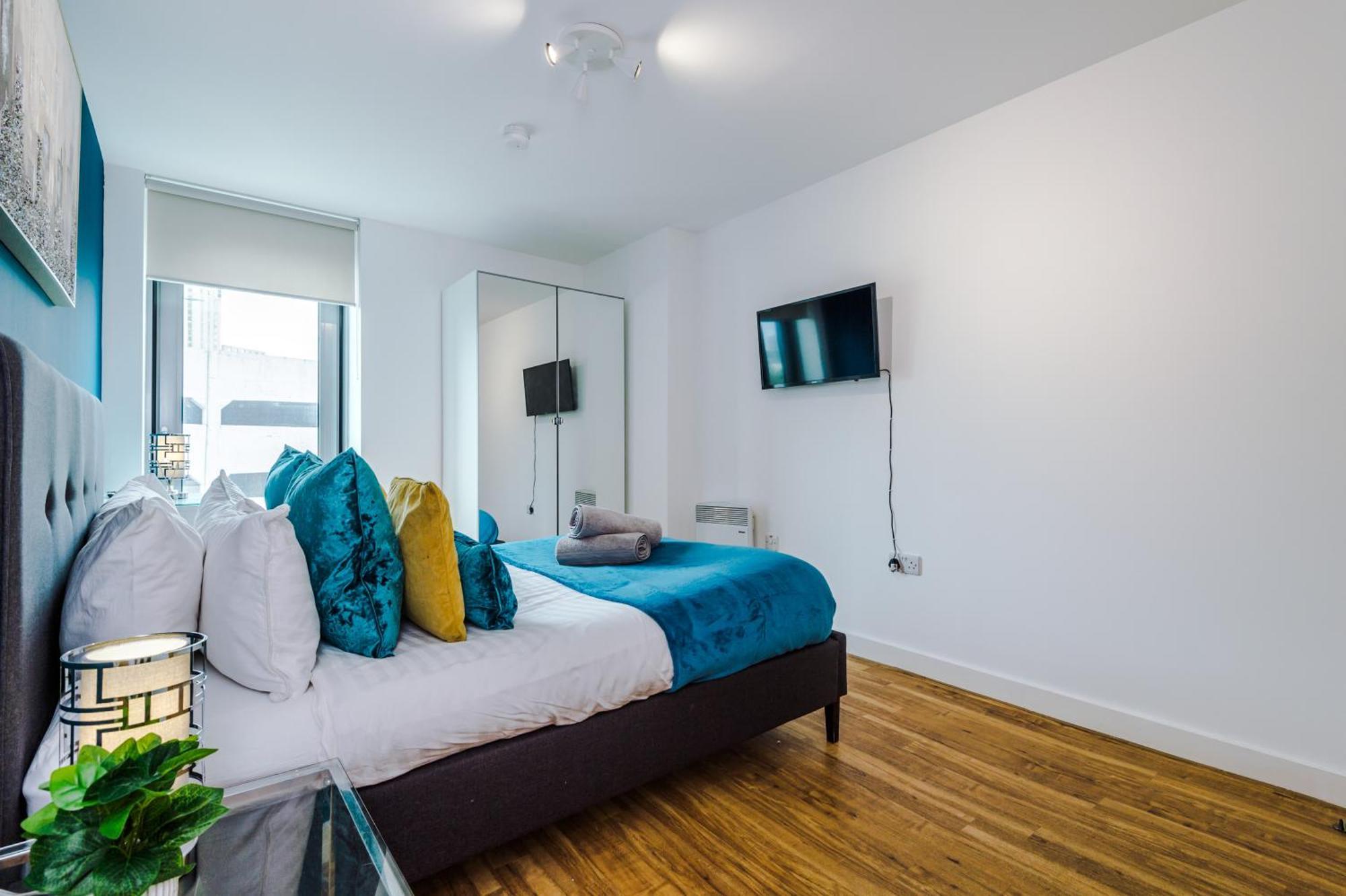 Apartment Lux Livin' - Luxury 2 Bed With Skyline View & 24 Hour Gym Manchester