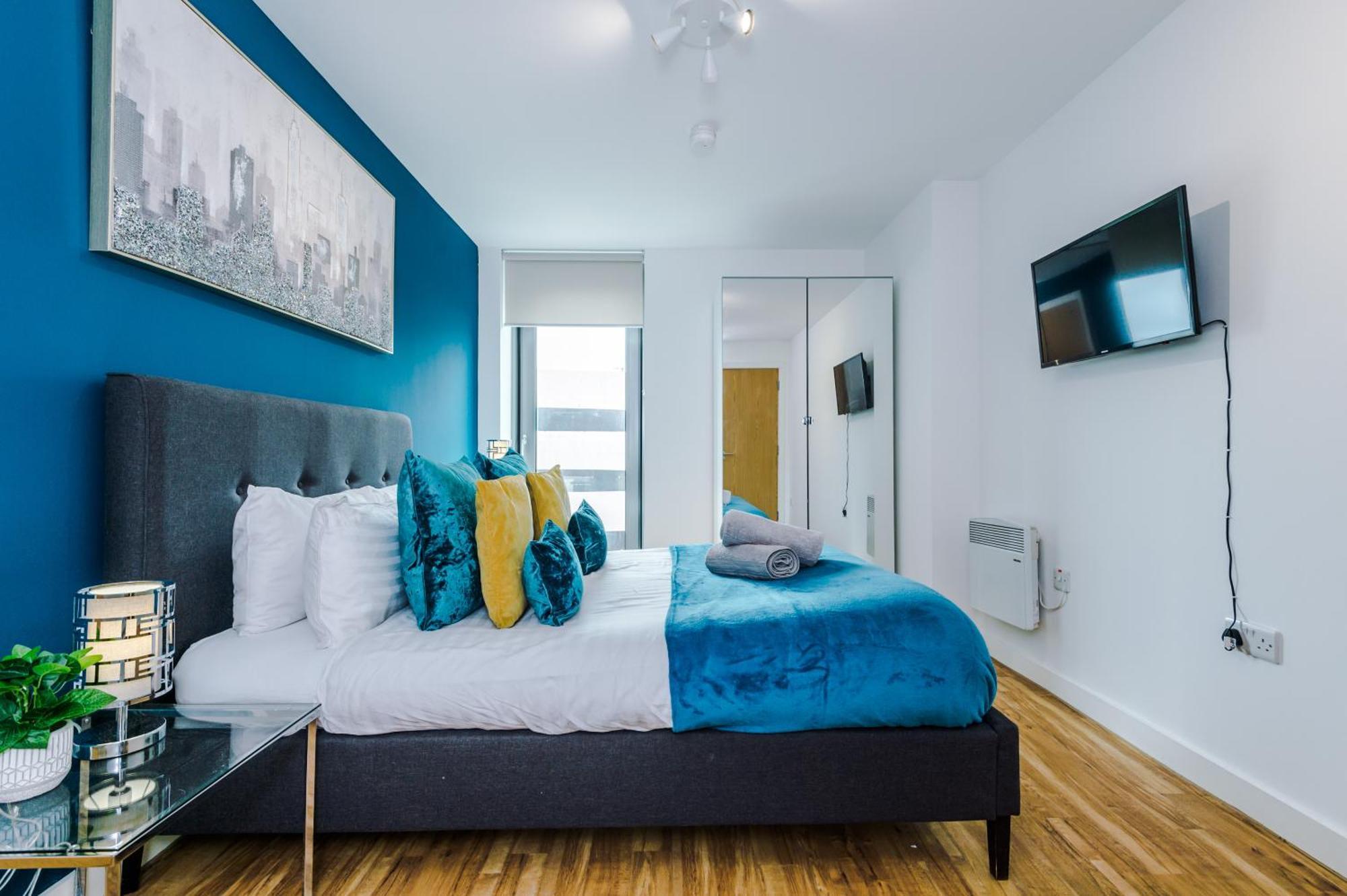 Apartment Lux Livin' - Luxury 2 Bed With Skyline View & 24 Hour Gym *