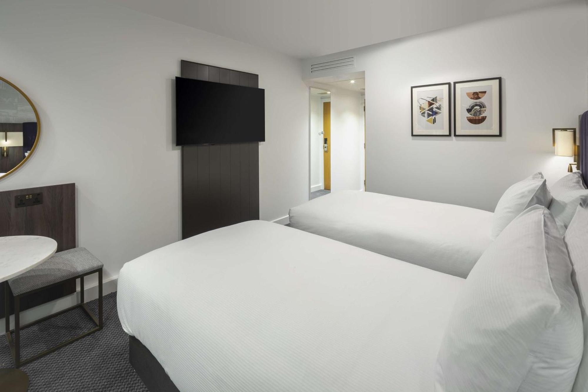 Doubletree By Hilton Piccadilly