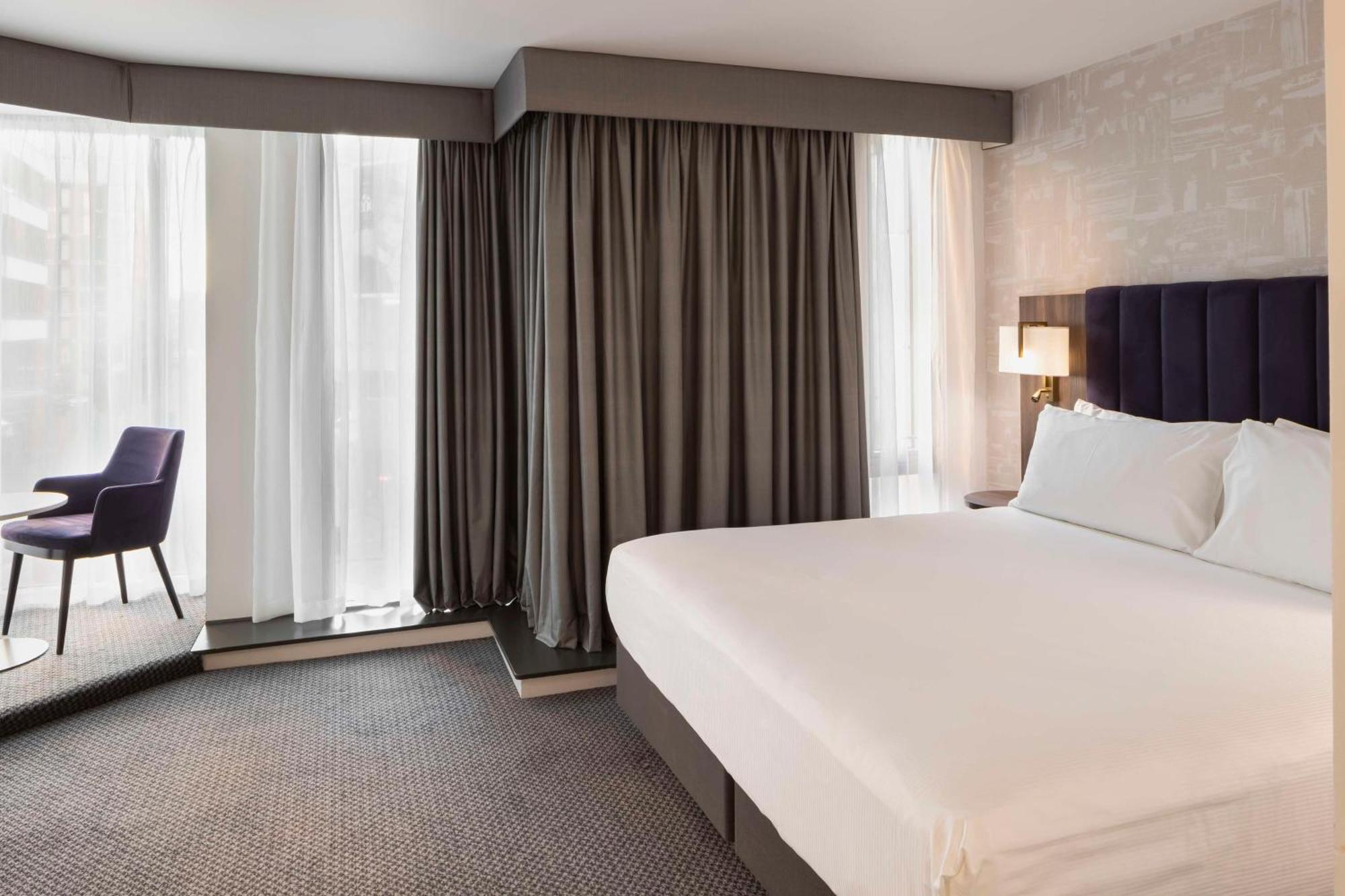 Doubletree By Hilton Piccadilly Hotel