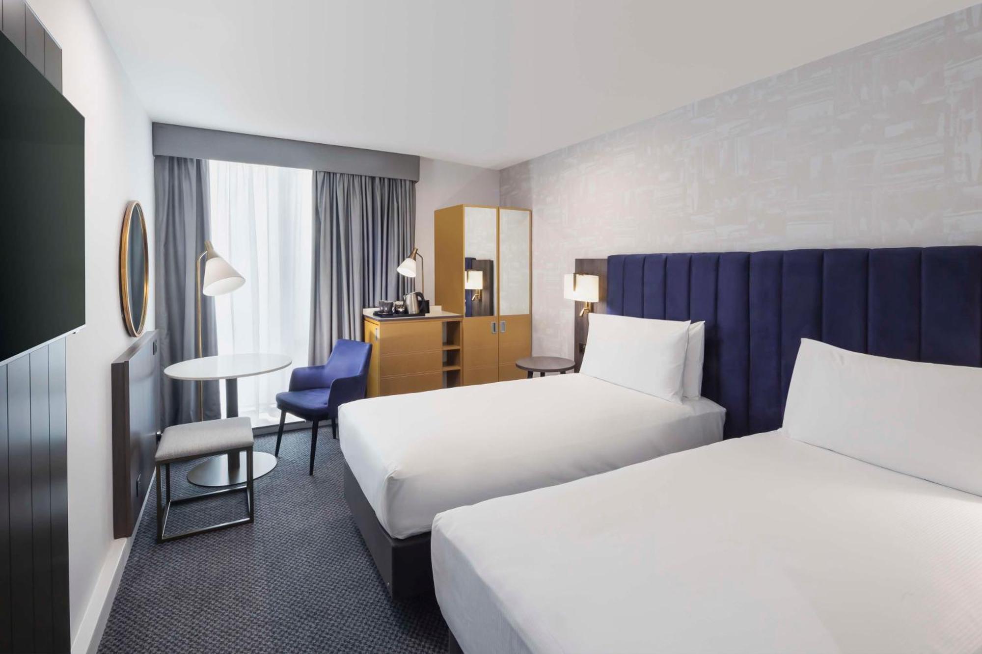 Doubletree By Hilton Piccadilly Hotel Manchester