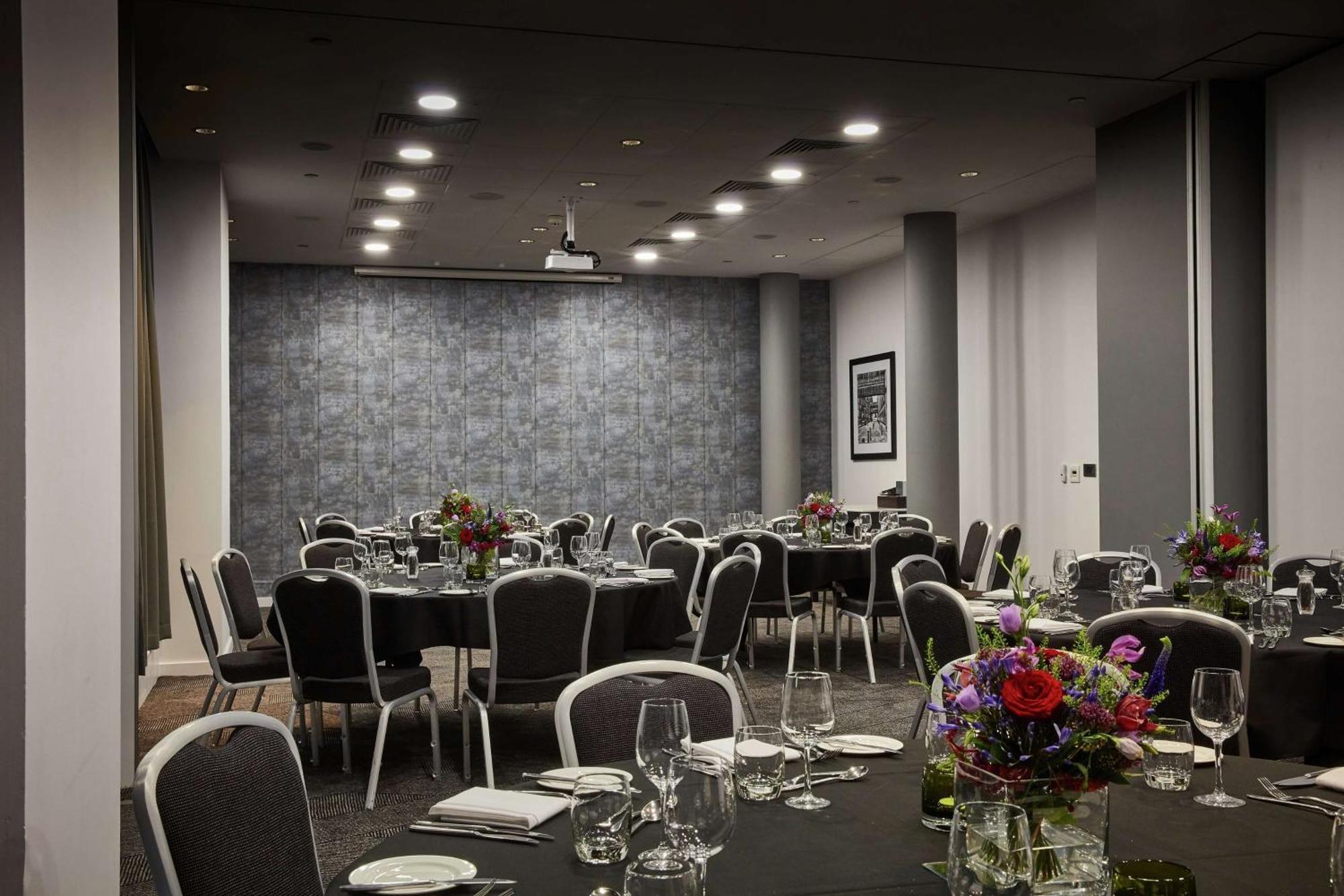 Doubletree By Hilton Piccadilly